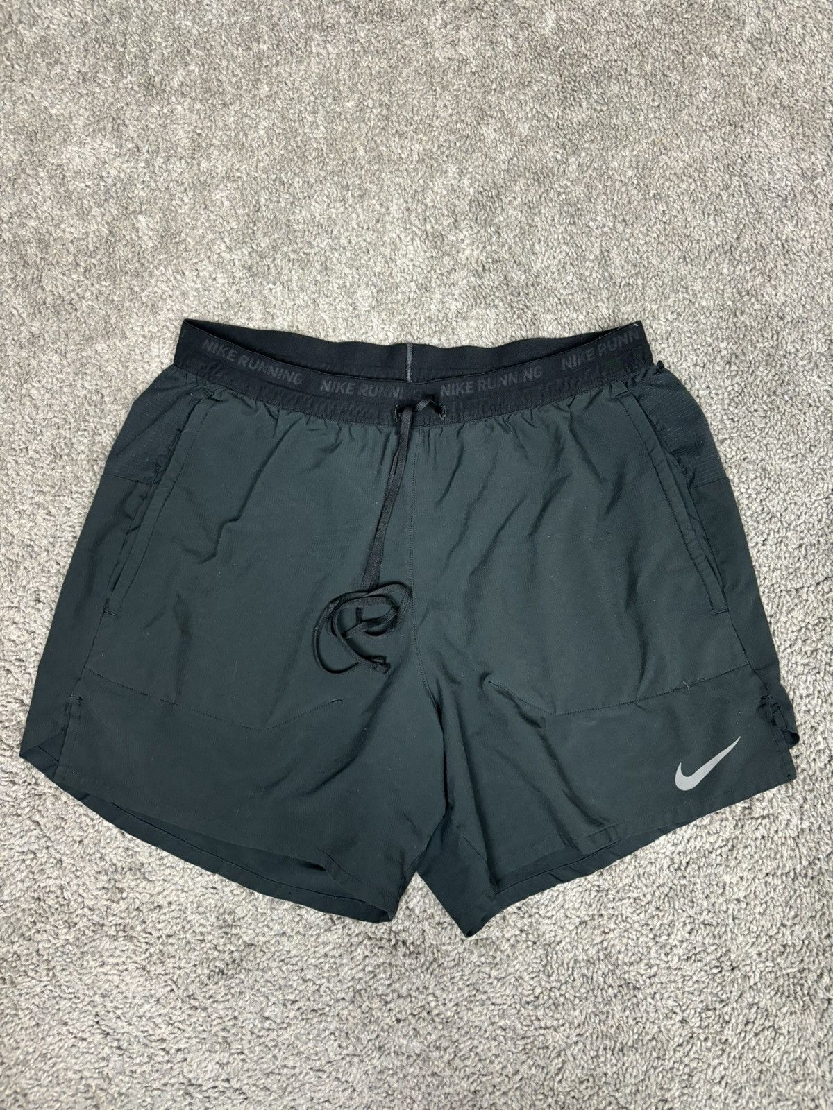 Nike Nike stride black dri fit 5” inseam running shorts Size US 28 / EU 44 - 1 Thumbnail