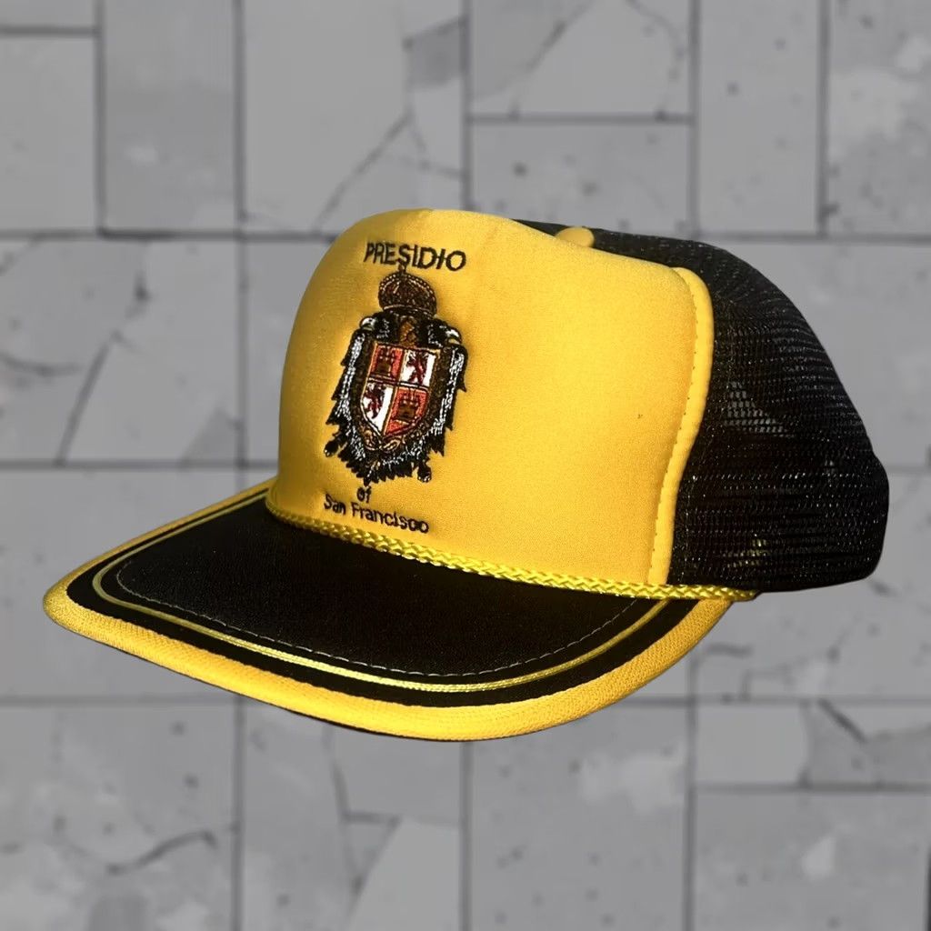 Vintage VTG Unbranded Head To Toe Presidio Of San Francisco Yellow Snap Back Hat Men One Size Yellow Snap Back Hat Size ONE SIZE - 1 Thumbnail