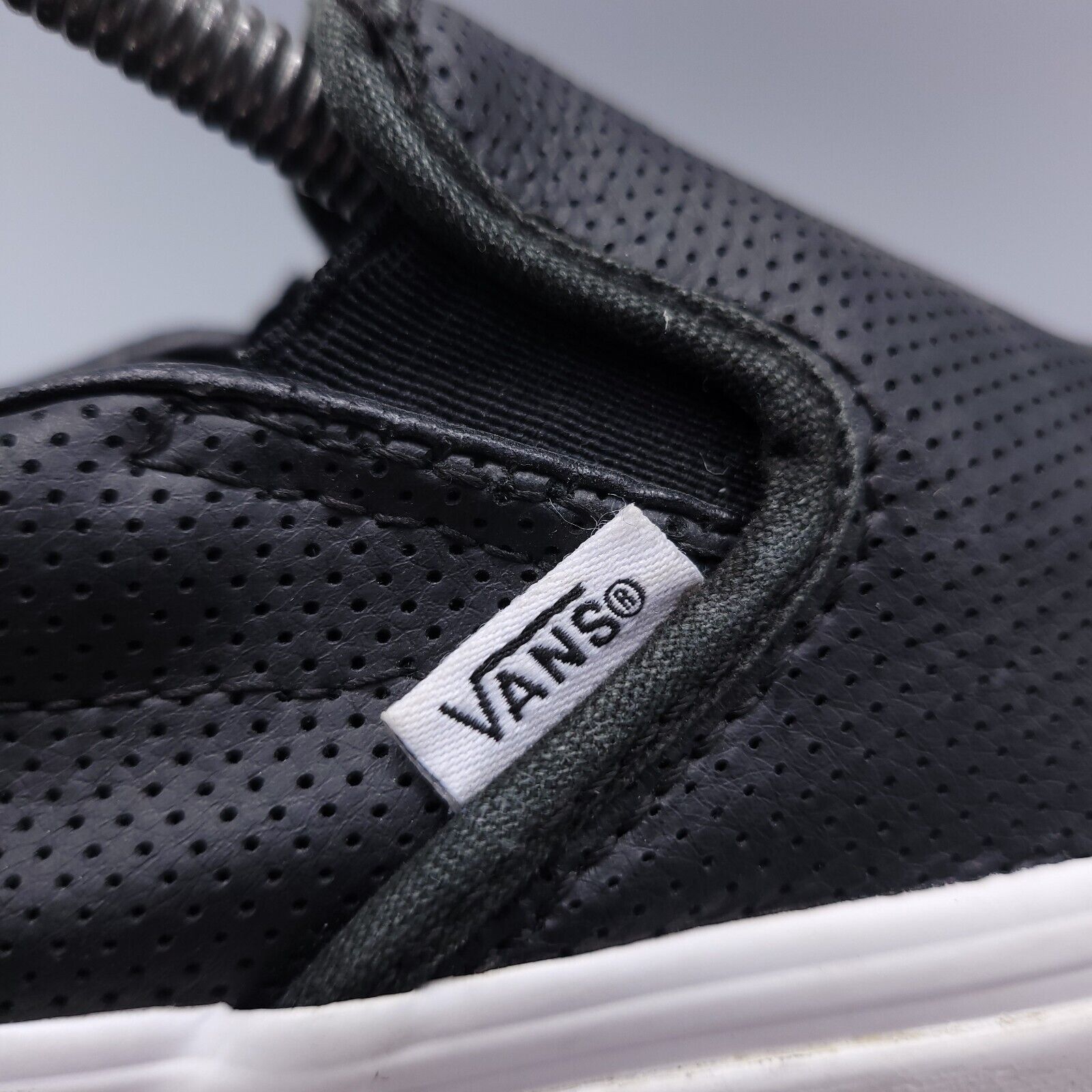 Vans Vans Off the Wall Shoe Womens Size 8.5 Mens 7 TB4R Black Size US 8.5 / IT 38.5 - 8 Thumbnail