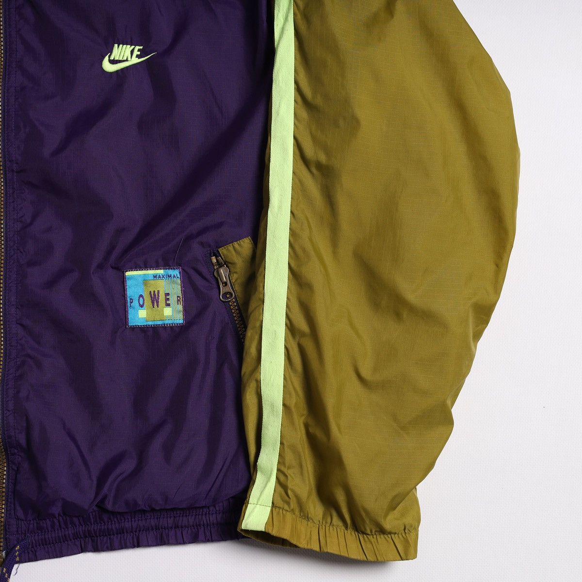 Nike Vintage Nike Maximal Power Multicolour Windbreaker Jacket Size US M / EU 48-50 / 2 - 3 Thumbnail