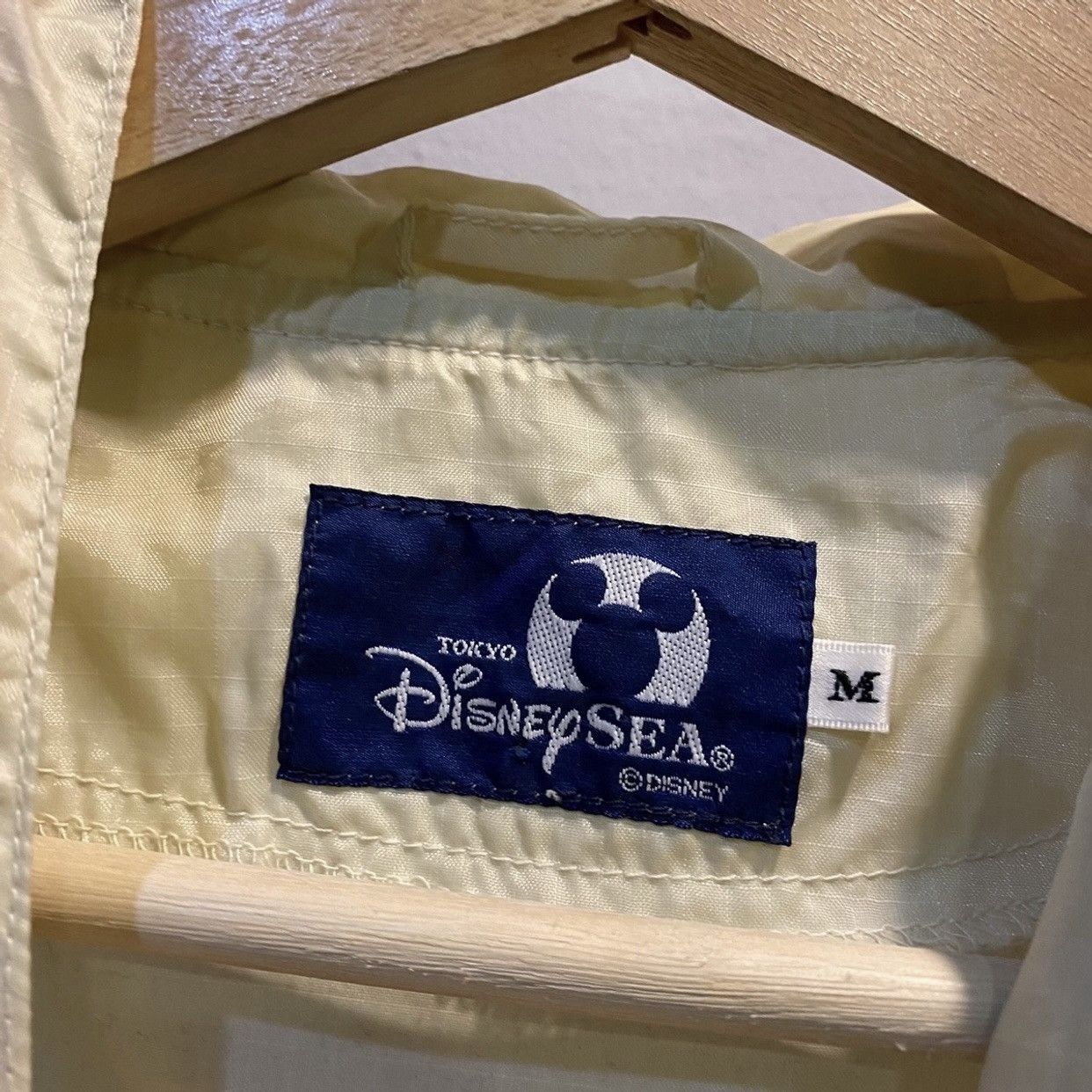 Disney Vintage Disney Mickey Mouse Italiano Large Anorak Jackets Size US L / EU 52-54 / 3 - 9 Thumbnail