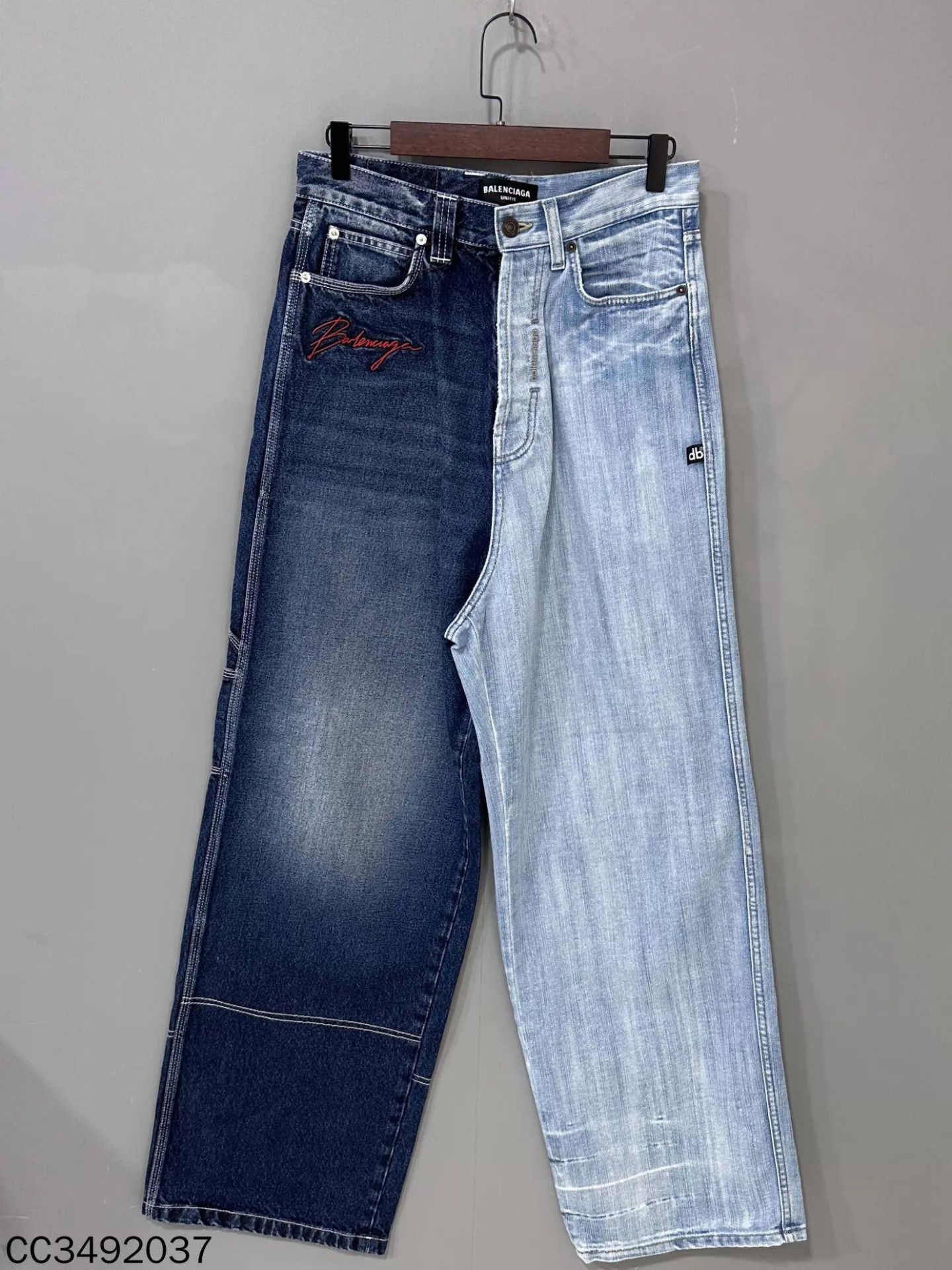 Balenciaga Balenciaga Colorblock Embroidered Jeans XS Women's Size 25" / US 0 / IT 36 - 1 Thumbnail