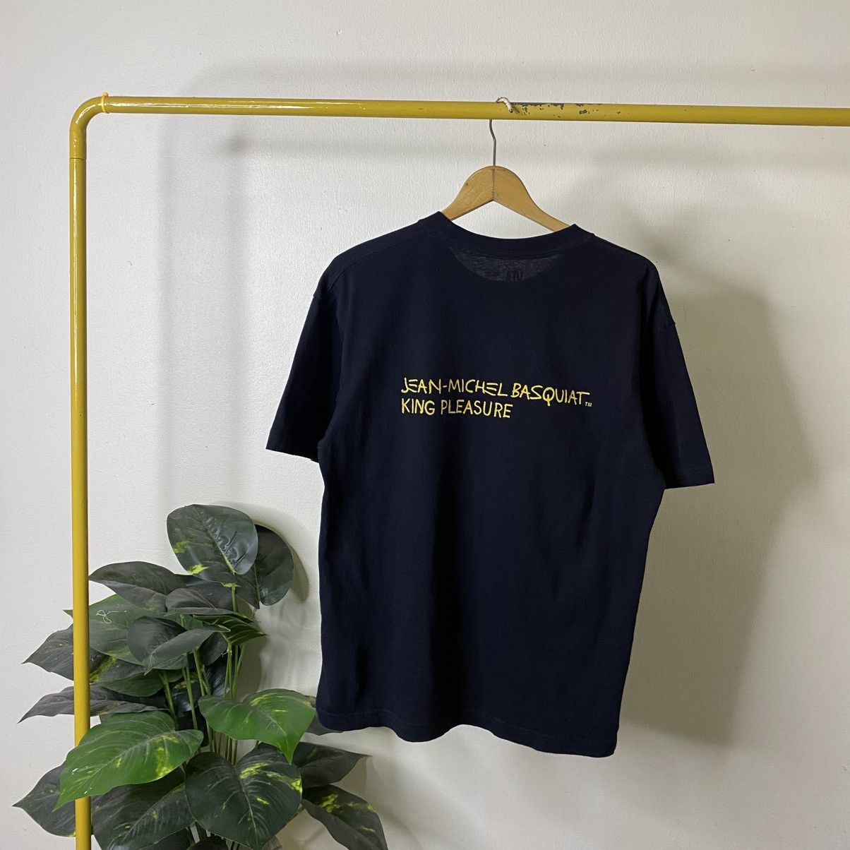 Jean-Michel Basquiat Uniqlo UT JMB King Pleasure Artwork T Shirt Size US M / EU 48-50 / 2 - 6 Thumbnail