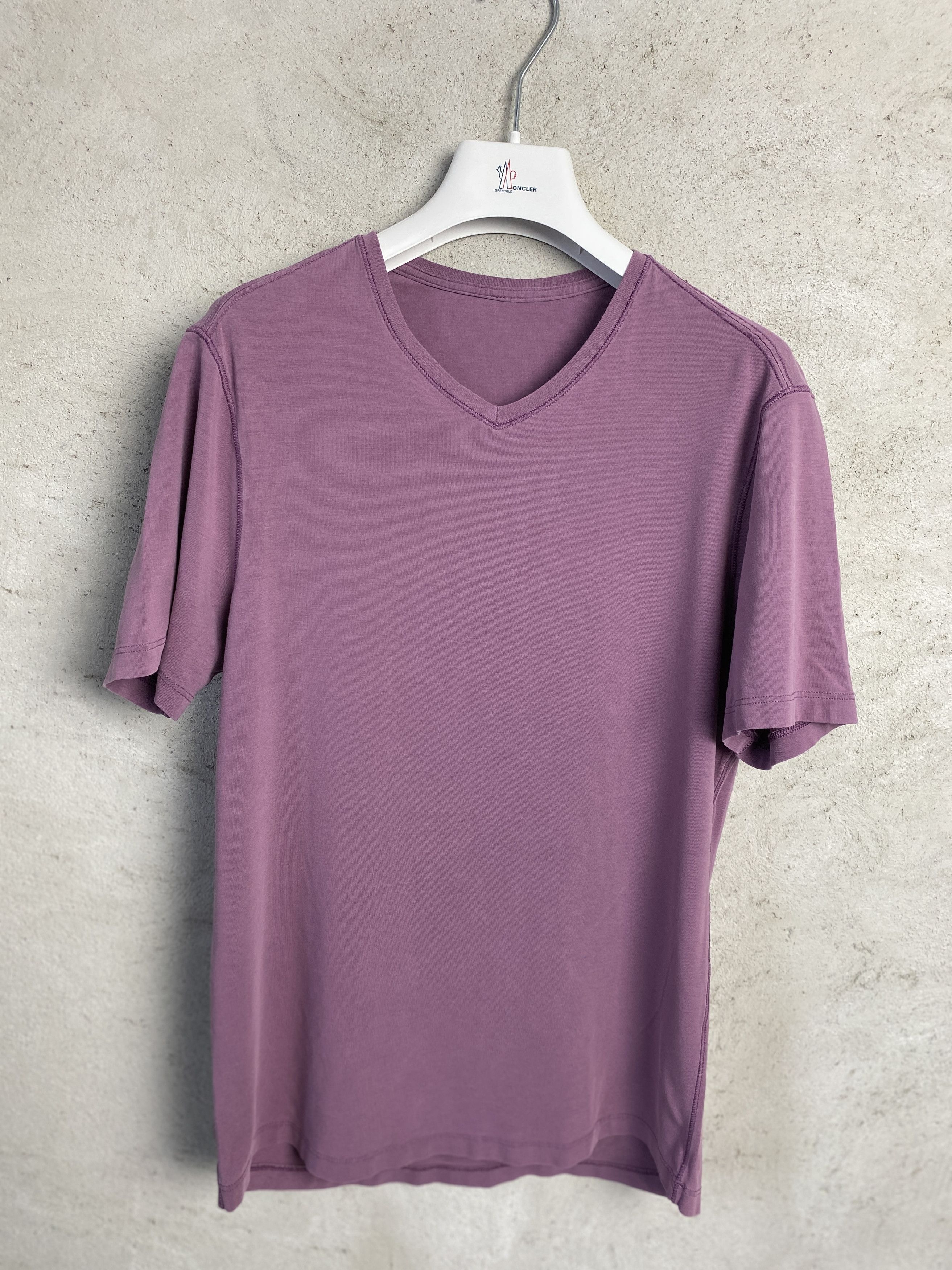 Lululemon Lululemon small logo t-shirt tee sport Size US S / EU 44-46 / 1 - 1 Thumbnail