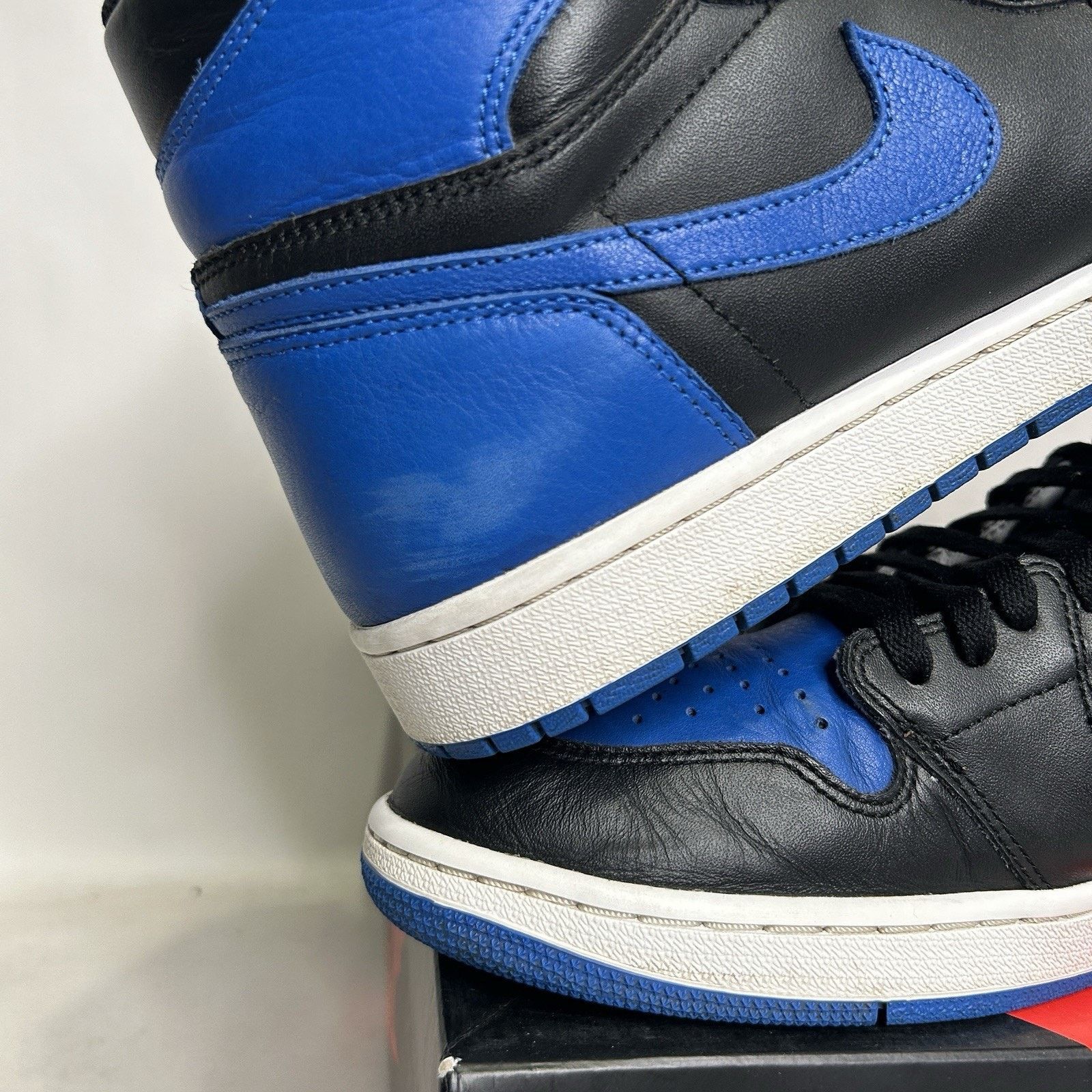 Jordan Brand Nike Air Jordan 1 High OG “Royal Blue” 2017 Size US 13 / EU 46 - 9 Thumbnail