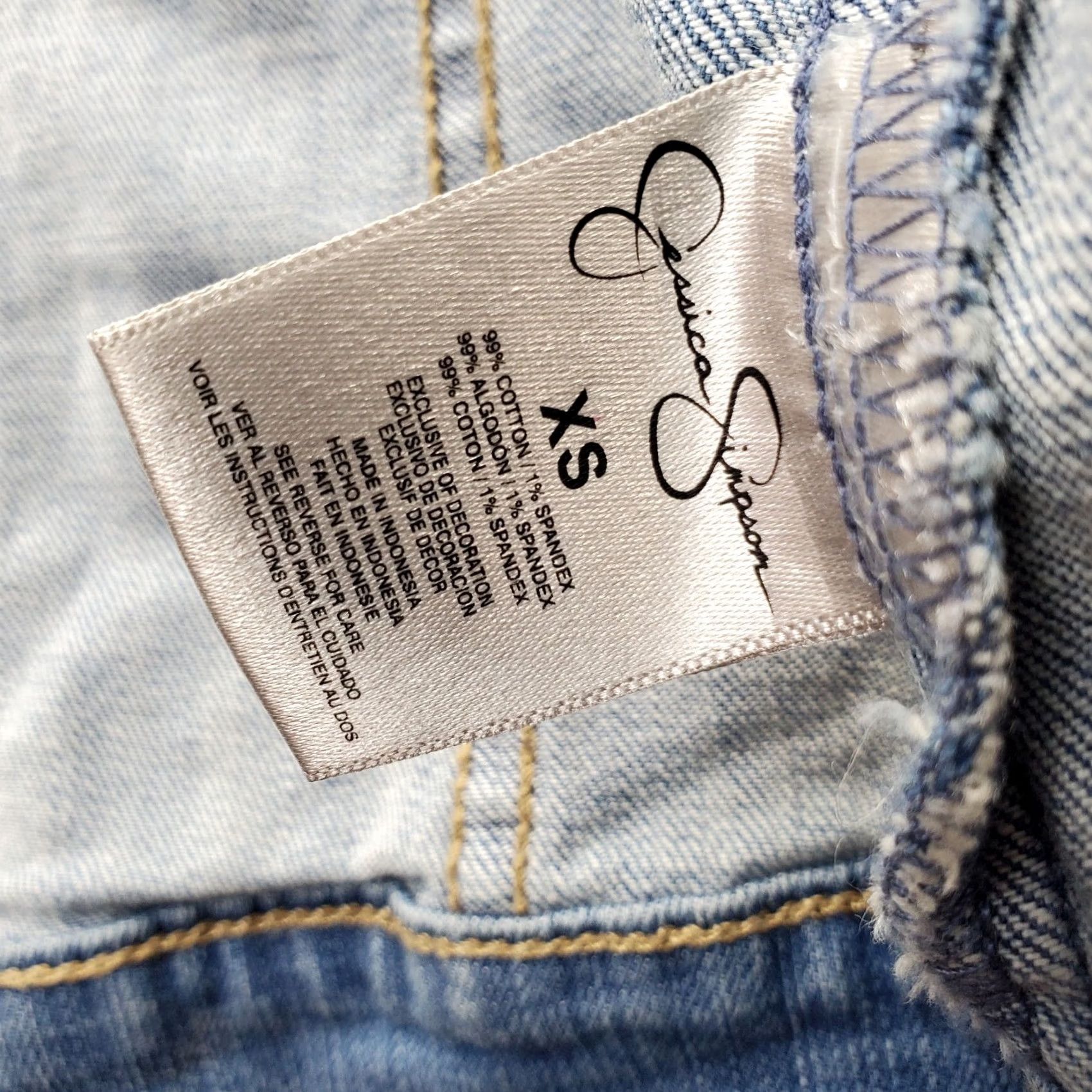 Jessica Simpson Jessica Simpson Jacket Womens XS Blue Trucker Denim Embroidered Button Front Size XS / US 0-2 / IT 36-38 - 7 Thumbnail