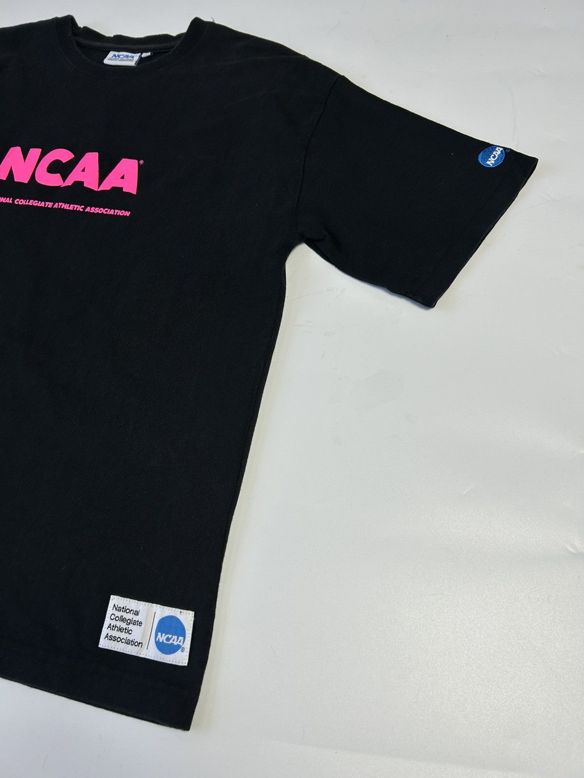 Japanese Brand × NCAA NCAA BACK FULL PRINTED SHORT SLEEVE T-SHIRT Size US S / EU 44-46 / 1 - 3 Thumbnail