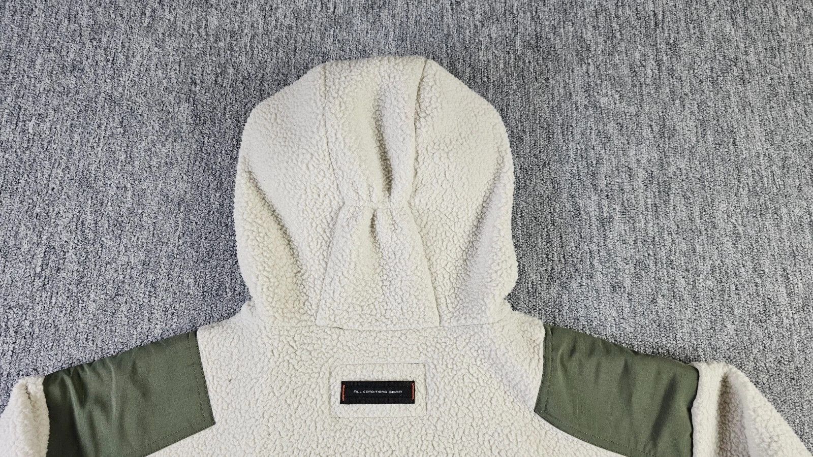 Nike ACG Vintage 90s Nike ACG Ninja Fleece Balaclava Hoodie Size US L / EU 52-54 / 3 - 6 Thumbnail
