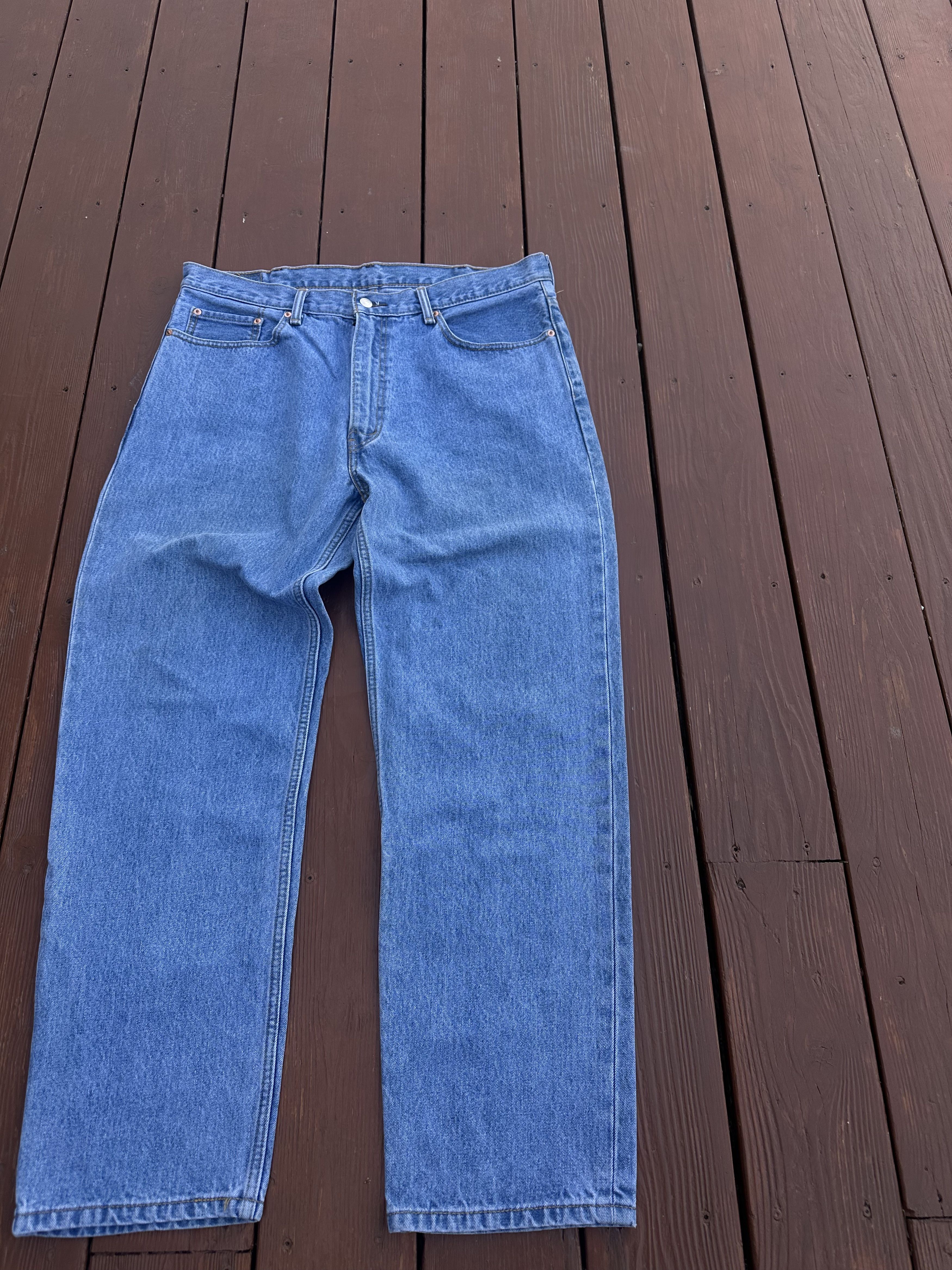 Levi's × Vintage Men’s Vintage Blue Jeans Levi’s 550 Size:38/32 Size US 38 / EU 54 - 4 Thumbnail
