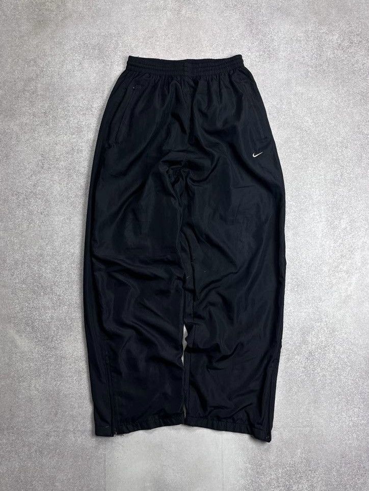 Nike VINTAGE NIKE SWOOSH NYLON TN SKEPTA STYLE FLARED TRACK PANTS Size US 36 / EU 52 - 1 Thumbnail