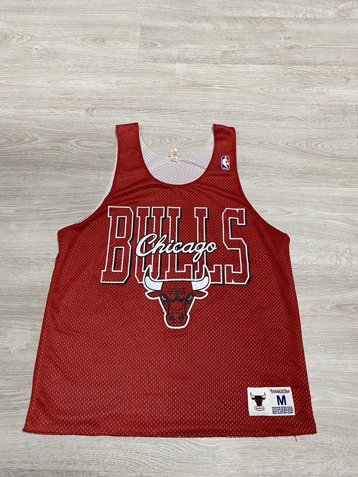 Mitchell & Ness Vintage Chicago Bulls NBA Jersey 2 in 1 Mitchell & Ness Size US M / EU 48-50 / 2 - 1 Thumbnail
