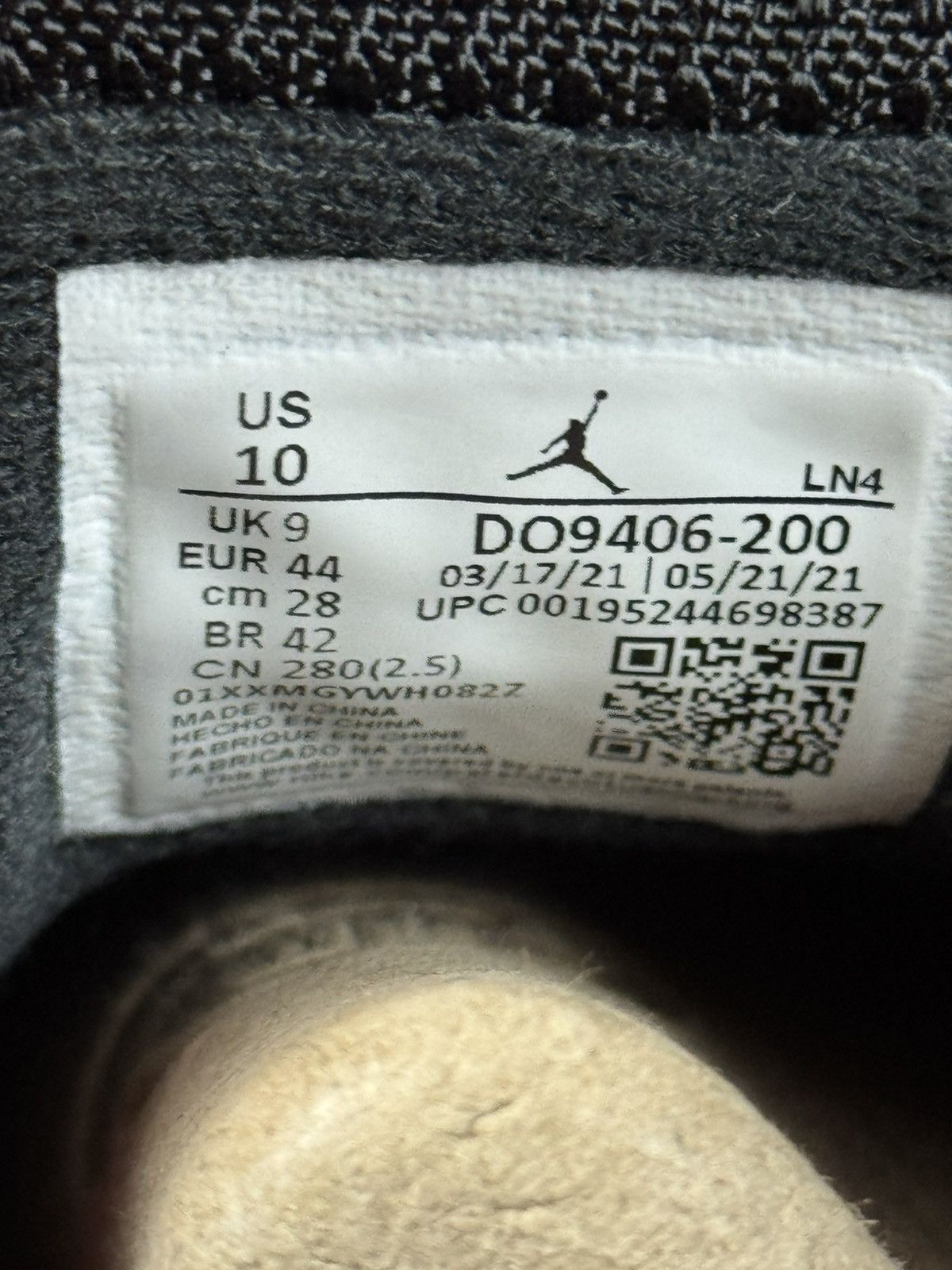 Jordan Brand Air Jordan 14 Retro Winterized Size 10 Size US 10 / EU 43 - 8 Thumbnail