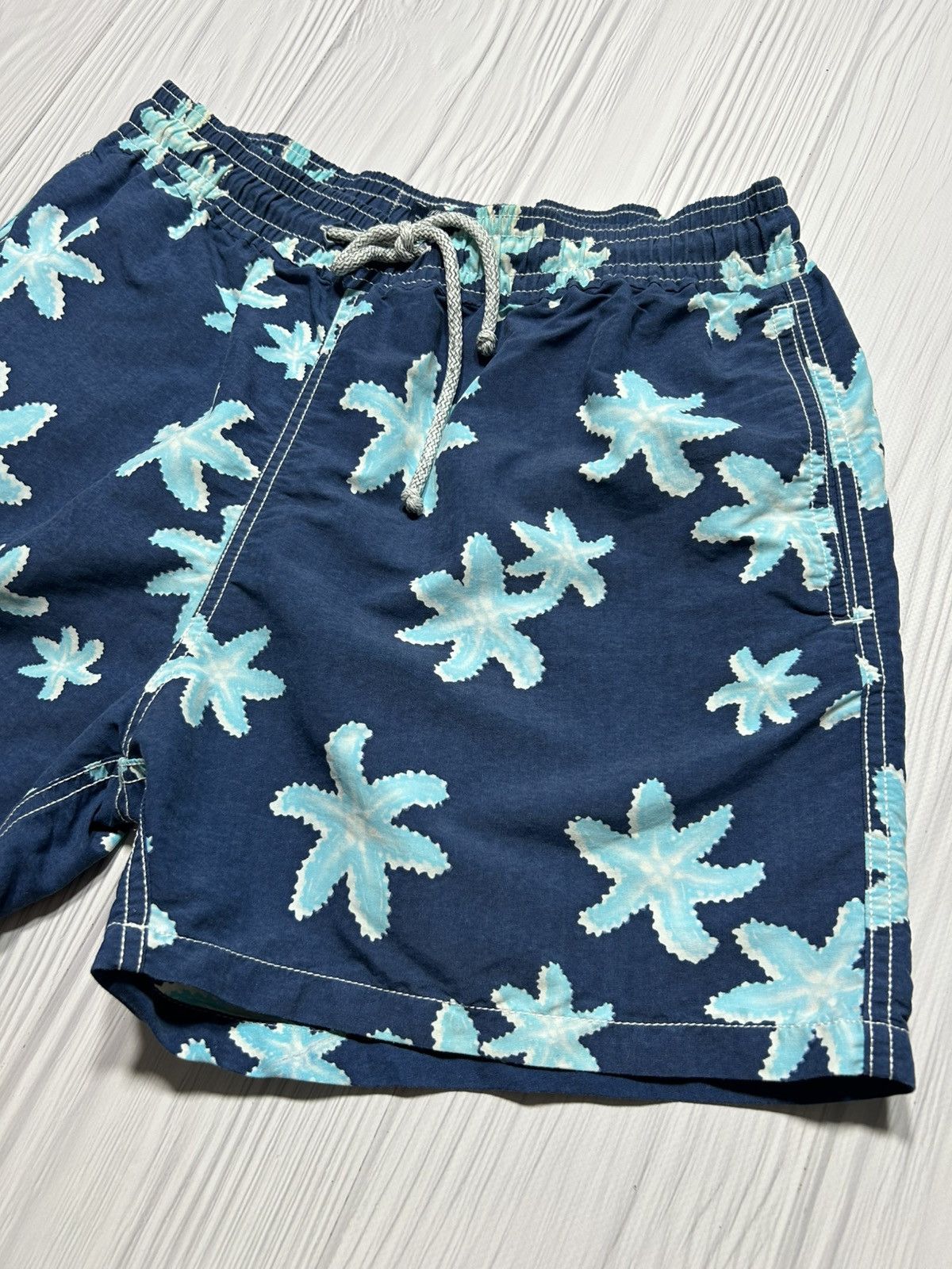 Designer × Vilebrequin Vilebrequin Nylon Beach Shorts Size L Size US 33 - 4 Thumbnail