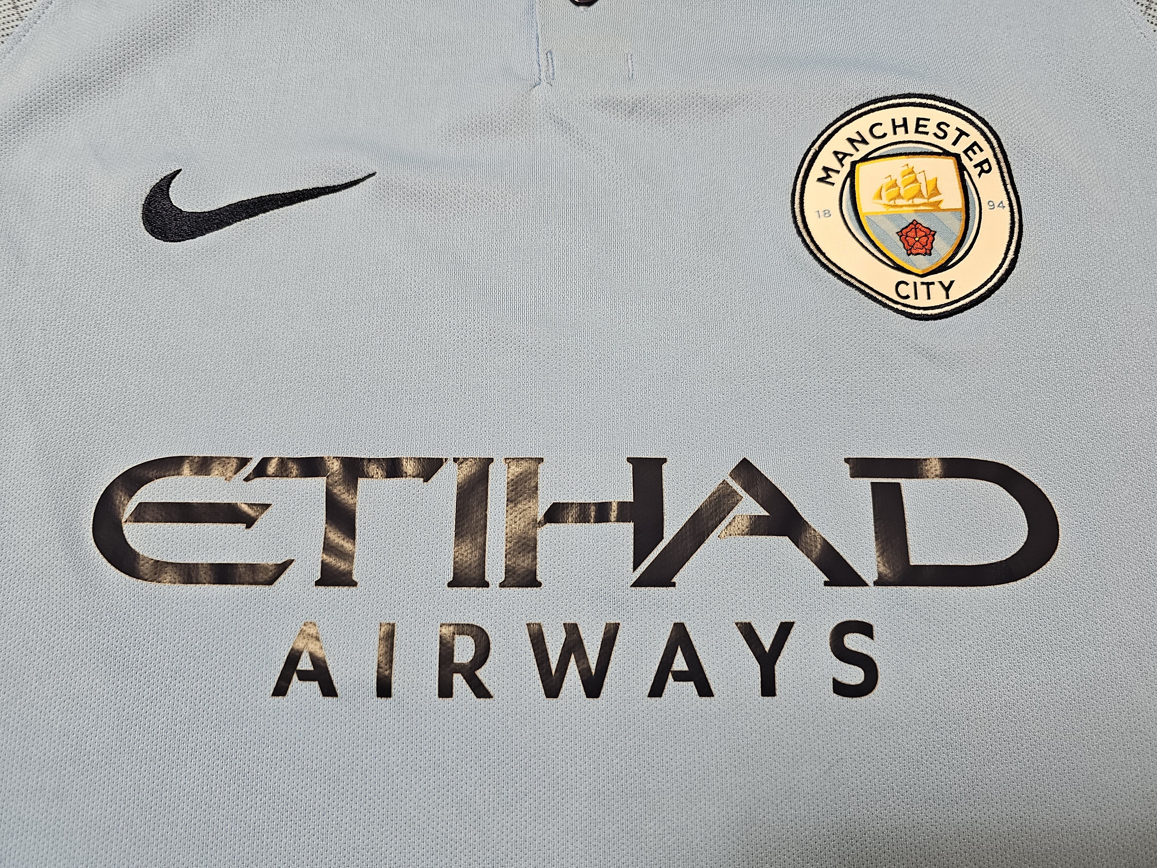 Nike MANCHESTER CITY 2018 2019 HOME FOOTBALL SHIRT SOCCER JERSEY Size US L / EU 52-54 / 3 - 3 Thumbnail