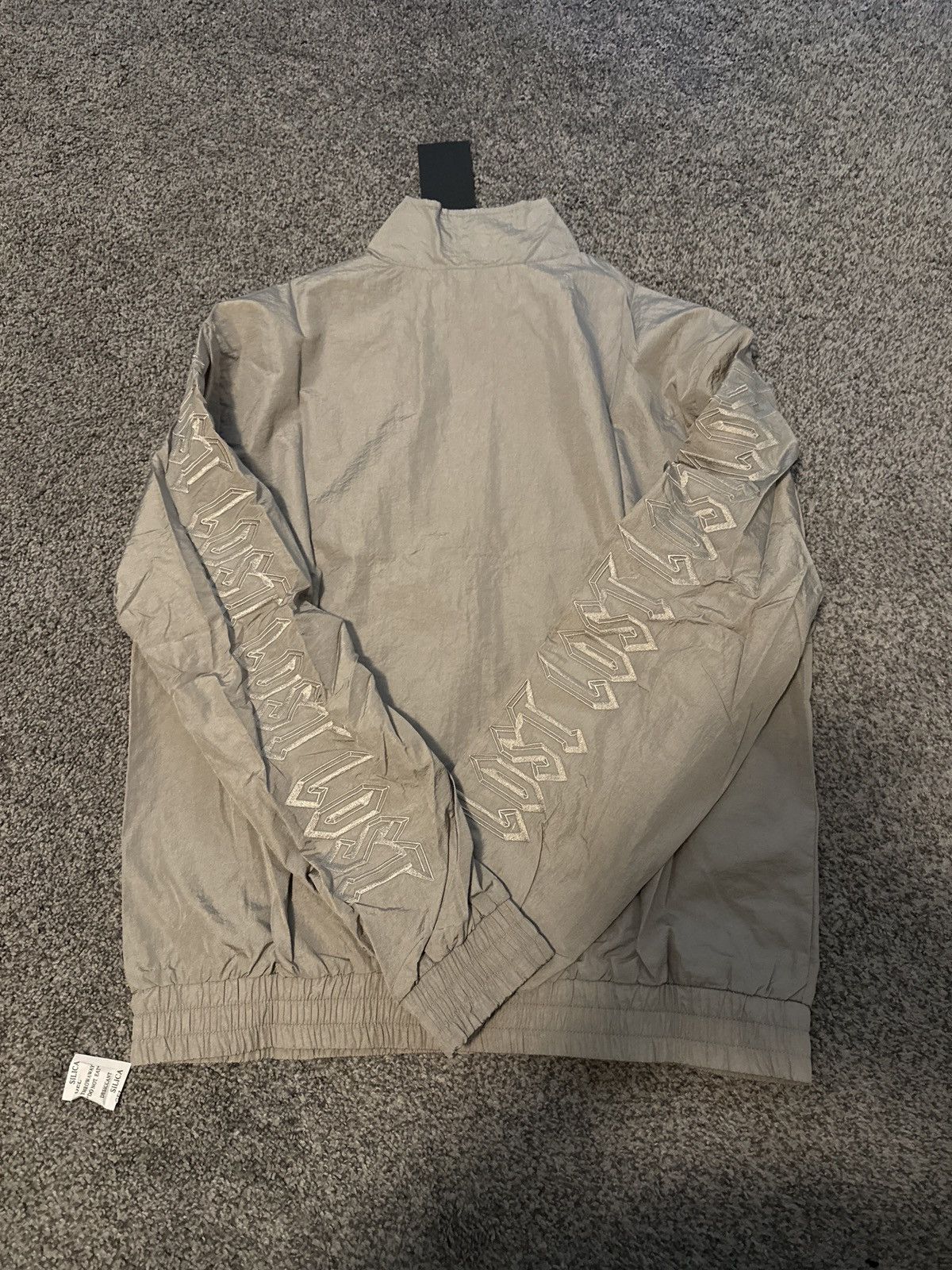 LOST INTRICACY 🔥BNWT Lost Intricacy Track Jacket - size small 🔥 Size US S / EU 44-46 / 1 - 2 Thumbnail