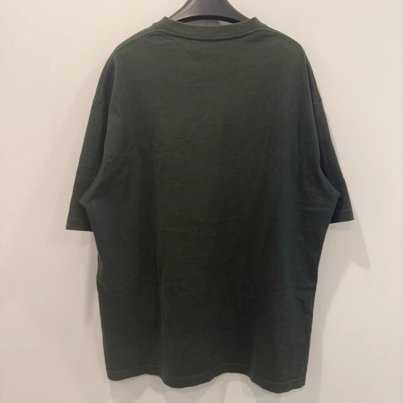 Balenciaga Balenciaga Dark Green Mailbox Logo Short Sleeve T‑shirt K28 Size US L / EU 52-54 / 3 - 2 Thumbnail