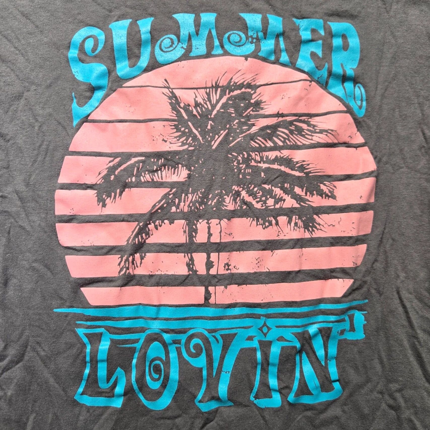 Vintage Summer Lovin Tee Beach Palm Shirt Short Sleeve Men XL Gray 80s? Size US XL / EU 56 / 4 - 2 Thumbnail
