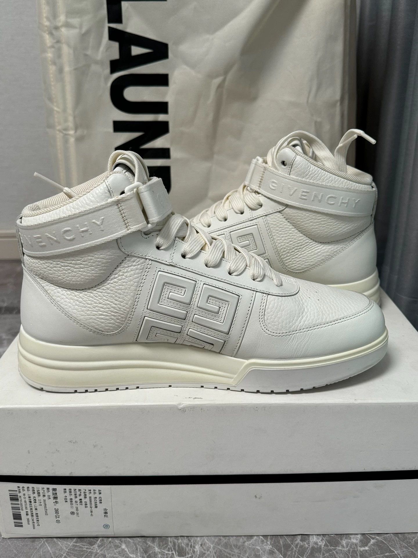 Givenchy Givenchy 4G Logo High Top Sneakers White 42 Size US 9 / EU 42 - 6 Thumbnail