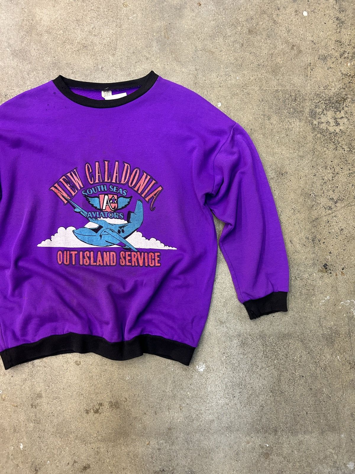 Vintage 90s Vintage New Caladonia Crewneck Large Thrashed Distressed Size US L / EU 52-54 / 3 - 1 Thumbnail