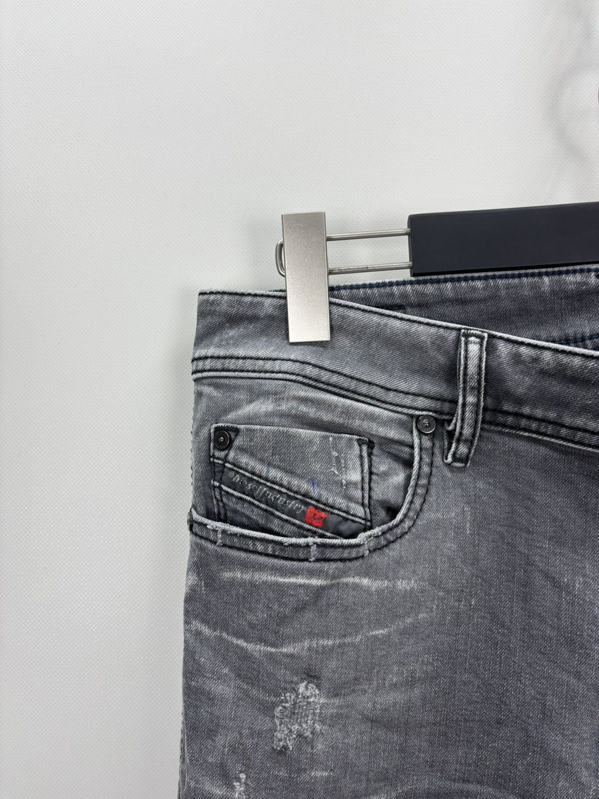 Diesel Mens jeans Diesel Size 34 Color Gray Size US 34 / EU 50 - 5 Thumbnail