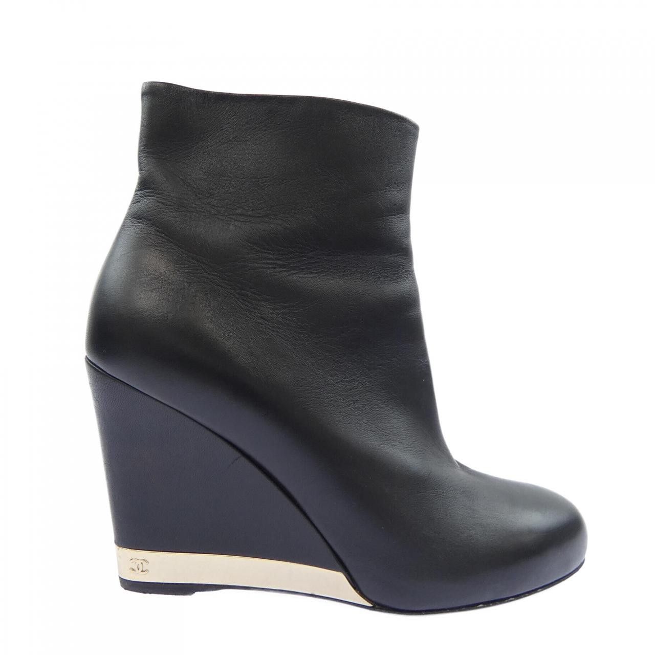 Chanel Chanel Chanel Short Boots Lambskin Boots Leather Shoes G31302X01000 DUTY FREE for USA Size ONE SIZE - 1 Thumbnail