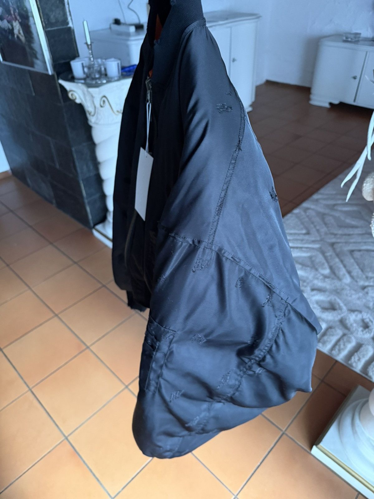 PROJECT G/R PROJECT G/R REVERSIBLE PUFFER BOMBER JACKET SIZE 1 Size US M / EU 48-50 / 2 - 4 Thumbnail