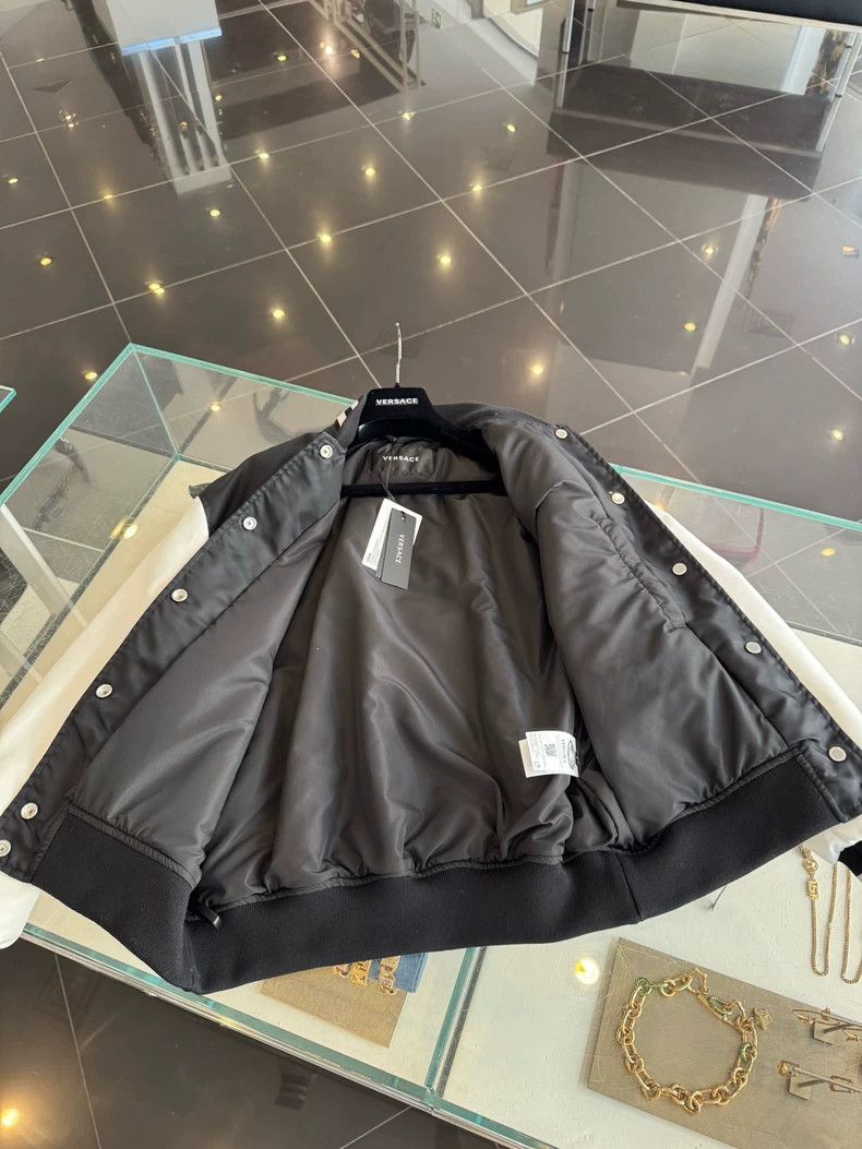 Versace Versace Women's embroidered logo baseball jacket Size S / US 4 / IT 40 - 6 Thumbnail