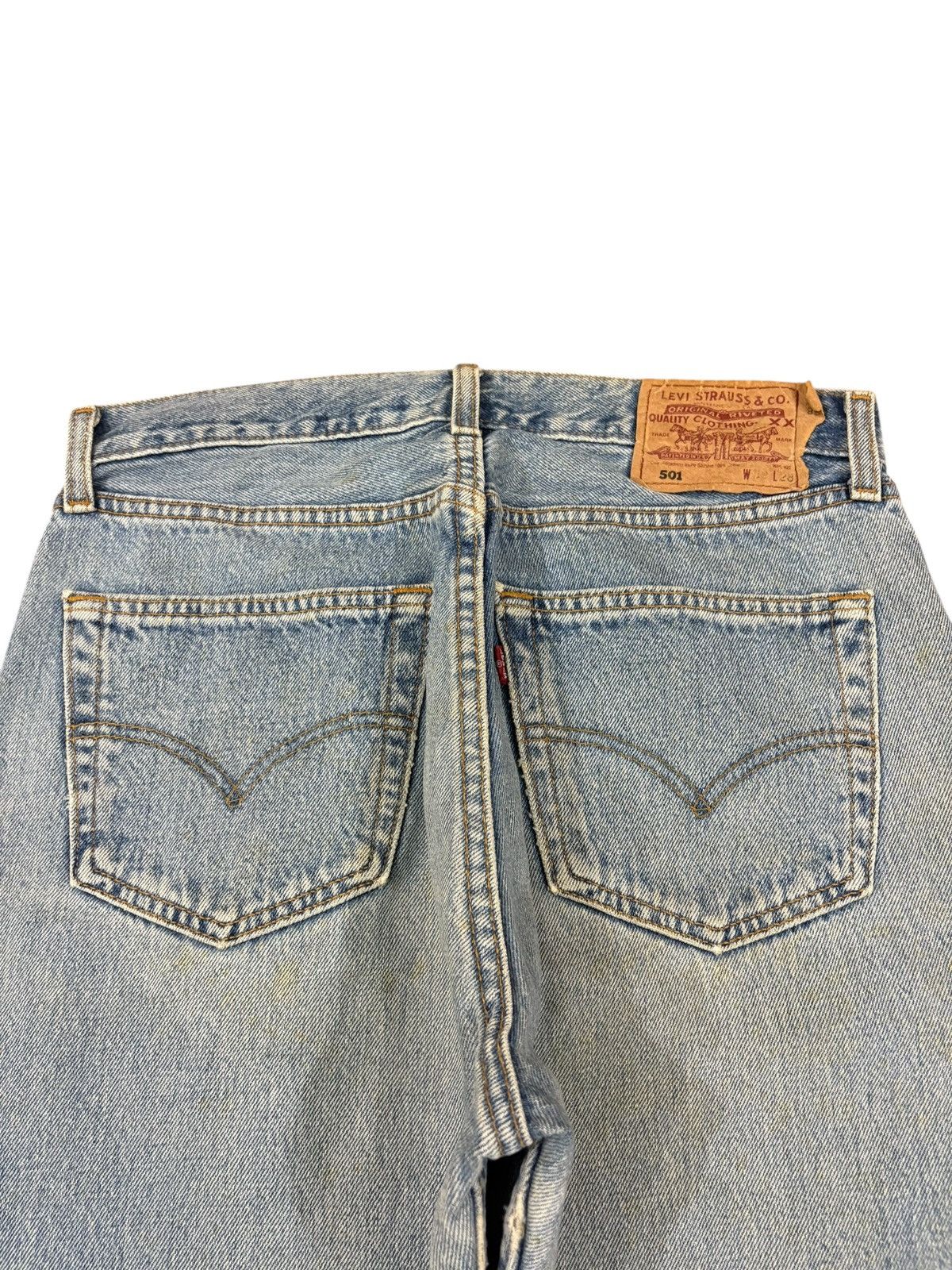 Levi's Vintage 90s Levis 501 Light Wash Distress Loose Baggy Jeans Size US 32 / EU 48 - 8 Thumbnail