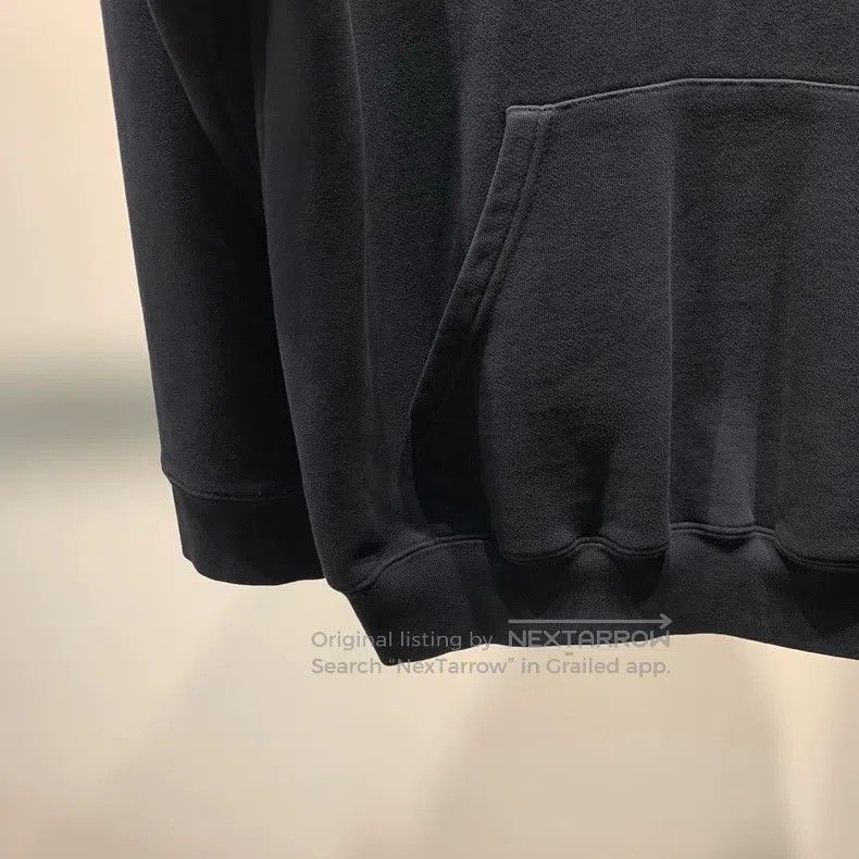 Balenciaga Balenciaga Black Logo Hoodie Sweatshirt Size US S / EU 44-46 / 1 - 5 Thumbnail