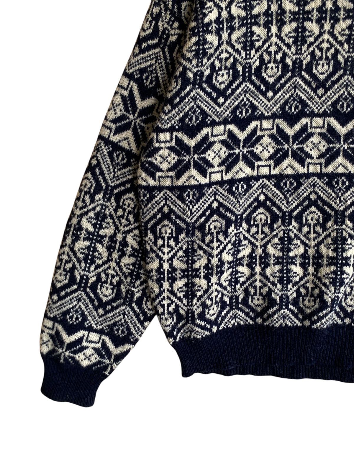 Japanese Brand Vintage Japanese Brand Fast Box Navajo Knitwear 2000s Size US L / EU 52-54 / 3 - 5 Thumbnail