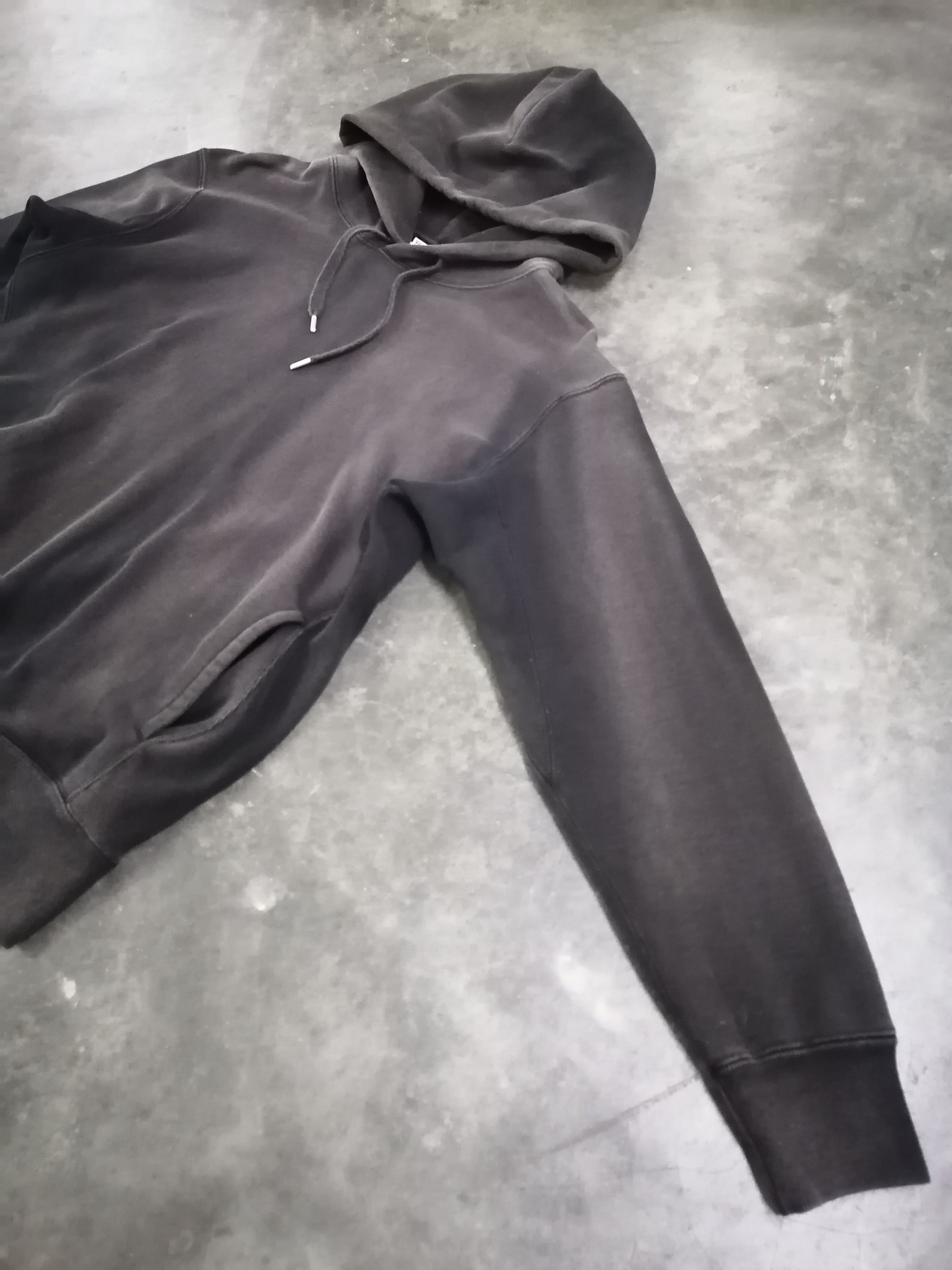 Japanese Brand Trashed Faded Uniqlo Christopher Lemaire Hoodies Size US L / EU 52-54 / 3 - 4 Thumbnail