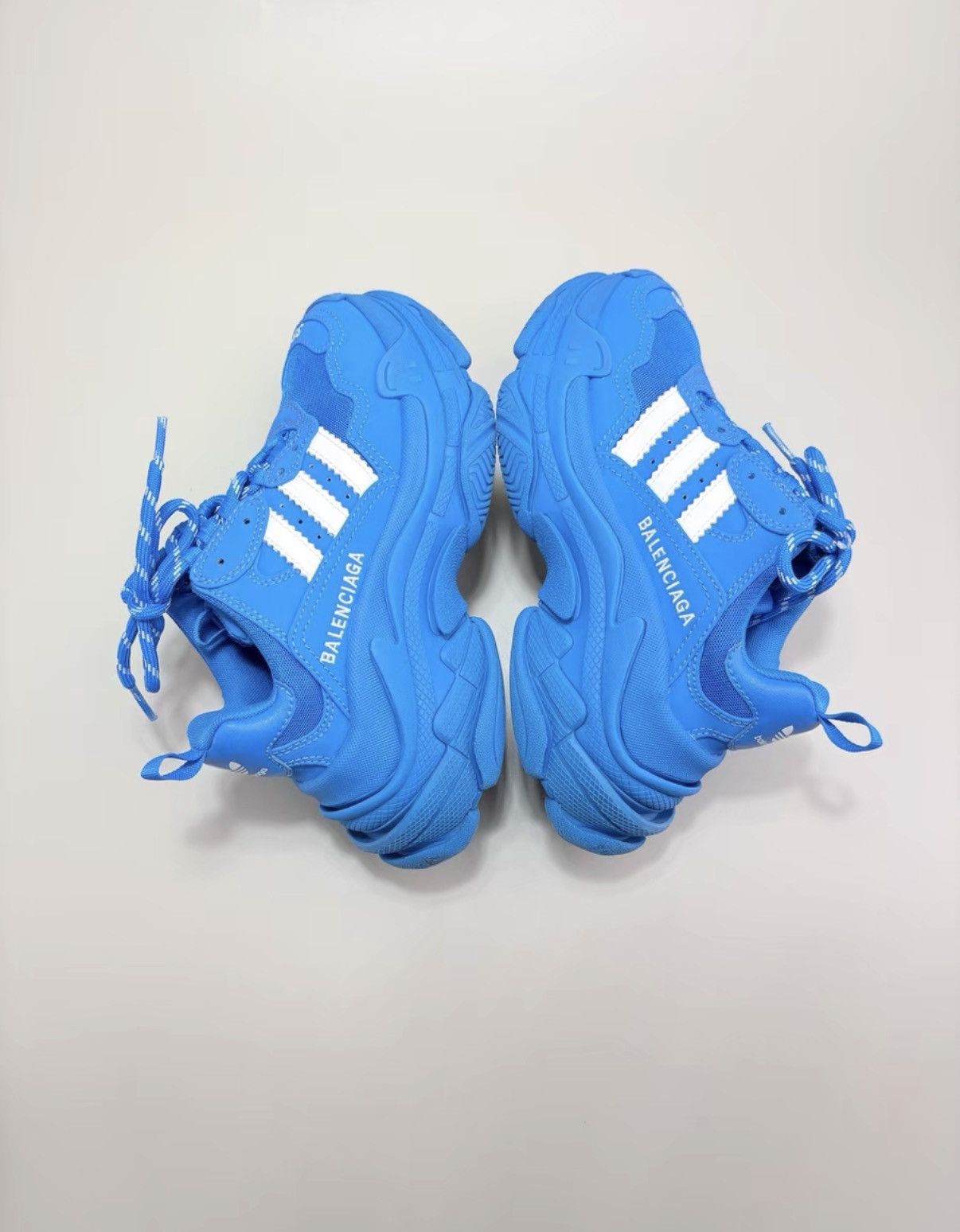 Balenciaga BALENCIAGA × adidas TRIPLE S Blue Dad Sneakers K1 Size US 5 / IT 35 - 5 Thumbnail