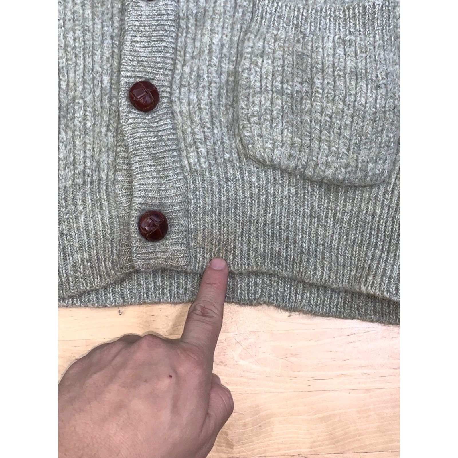 Pendleton Pendleton Mens Button-Up Wool Long Sleeve Beige Casual Plaid S/M 12414 Size US M / EU 48-50 / 2 - 4 Thumbnail