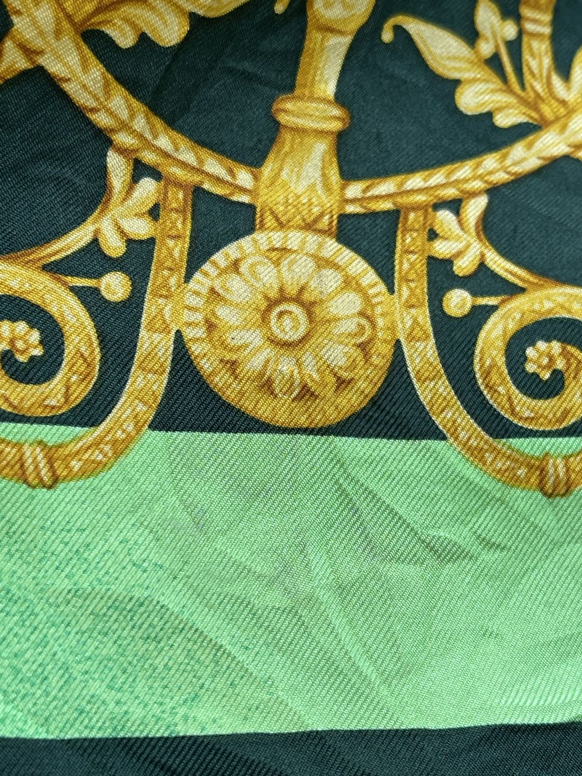 Versace Vintage Atelier Versace Luxury Silk Scarf Size ONE SIZE - 11 Thumbnail