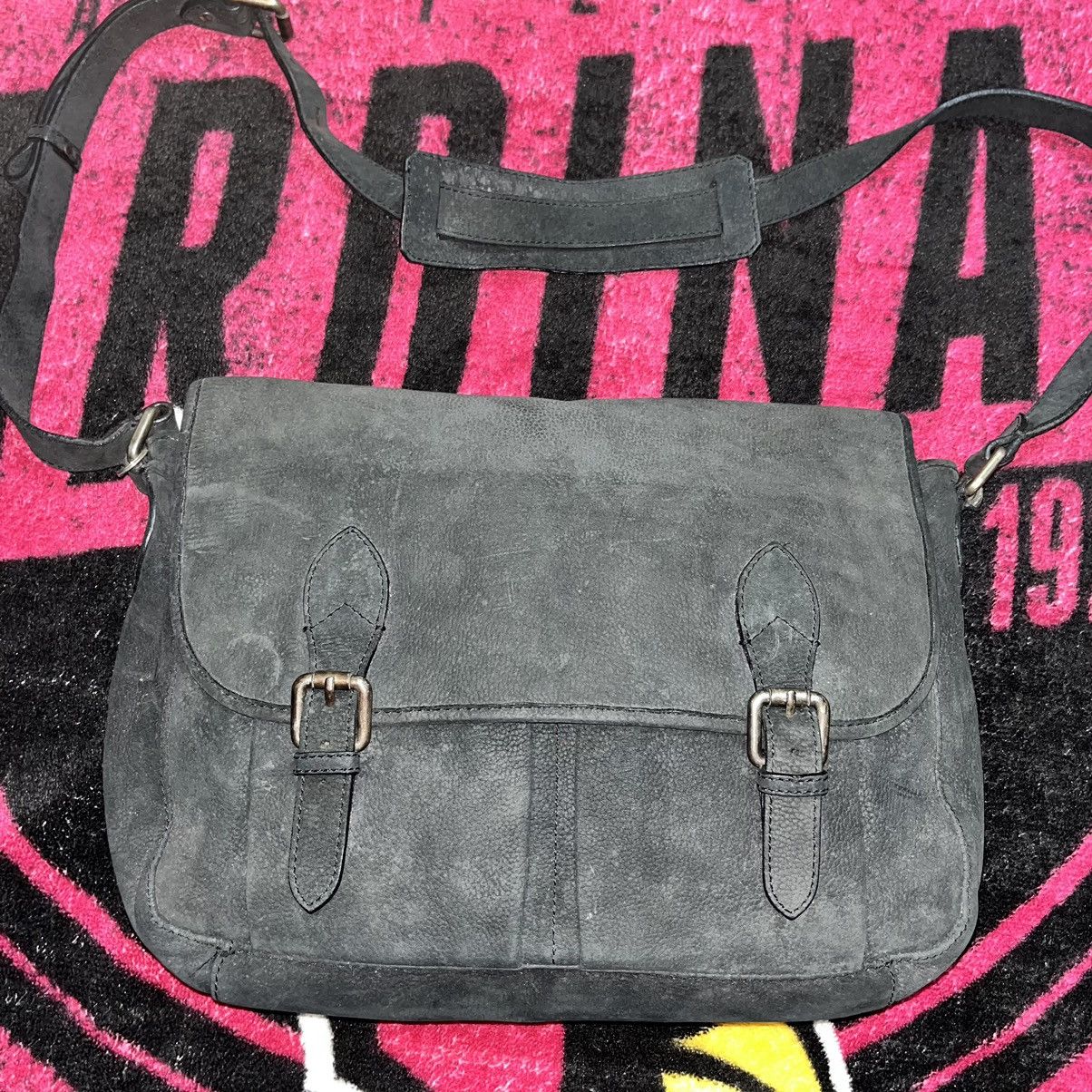 A.P.C. Vintage A.P.C Cow Leather Messenger Bag Size ONE SIZE - 2 Thumbnail