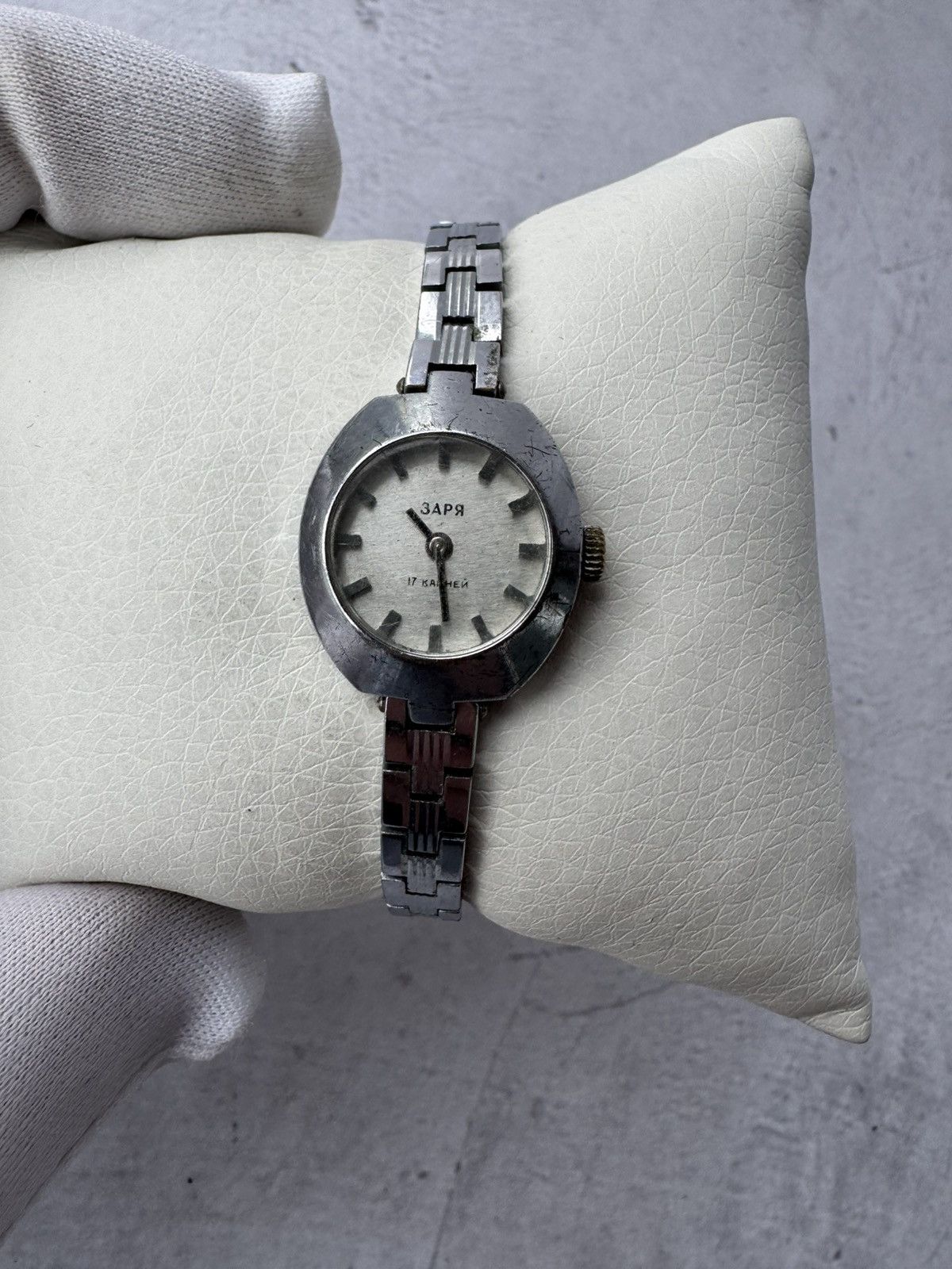 Japanese Brand × Vintage Zaria Watch Vintage 80s Size ONE SIZE - 1 Thumbnail
