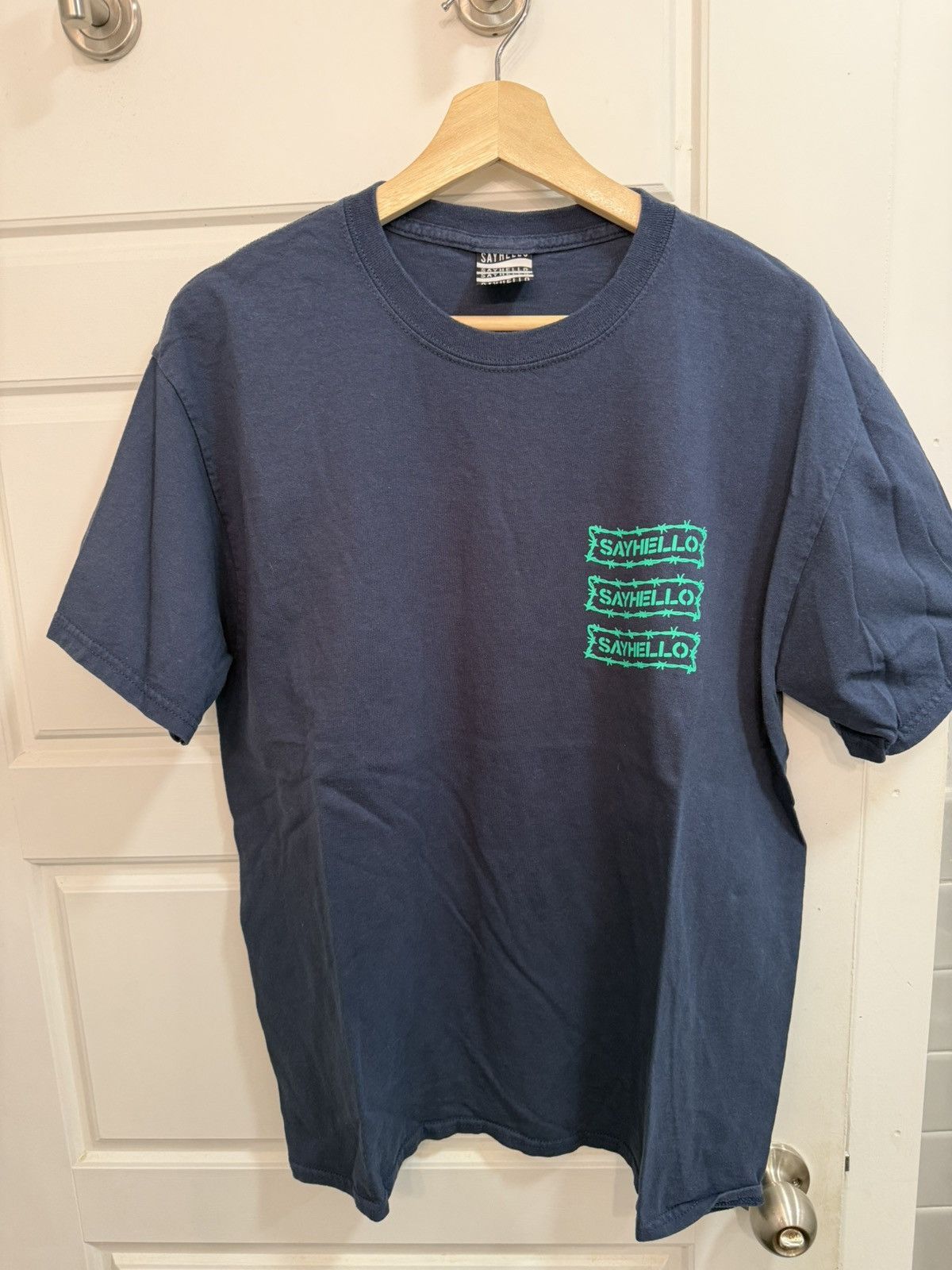 SAYHELLO SAYHELLO TOKYO Barbed Wire Navy Green Logo Tee Size L Size US L / EU 52-54 / 3 - 1 Thumbnail