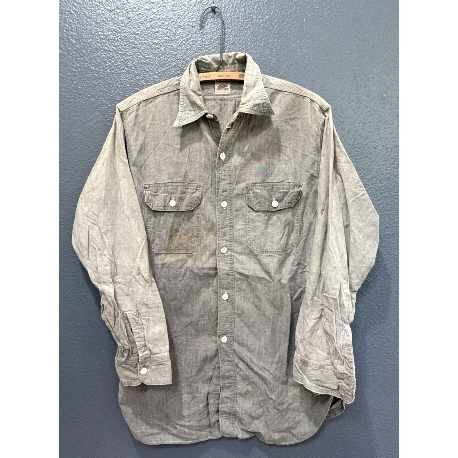 Vintage VINTAGE Allied Clothiers Gray Cotton Button-Up Shirt Men Large 40s decade Mens Size L Size US L / EU 52-54 / 3 - 3 Thumbnail