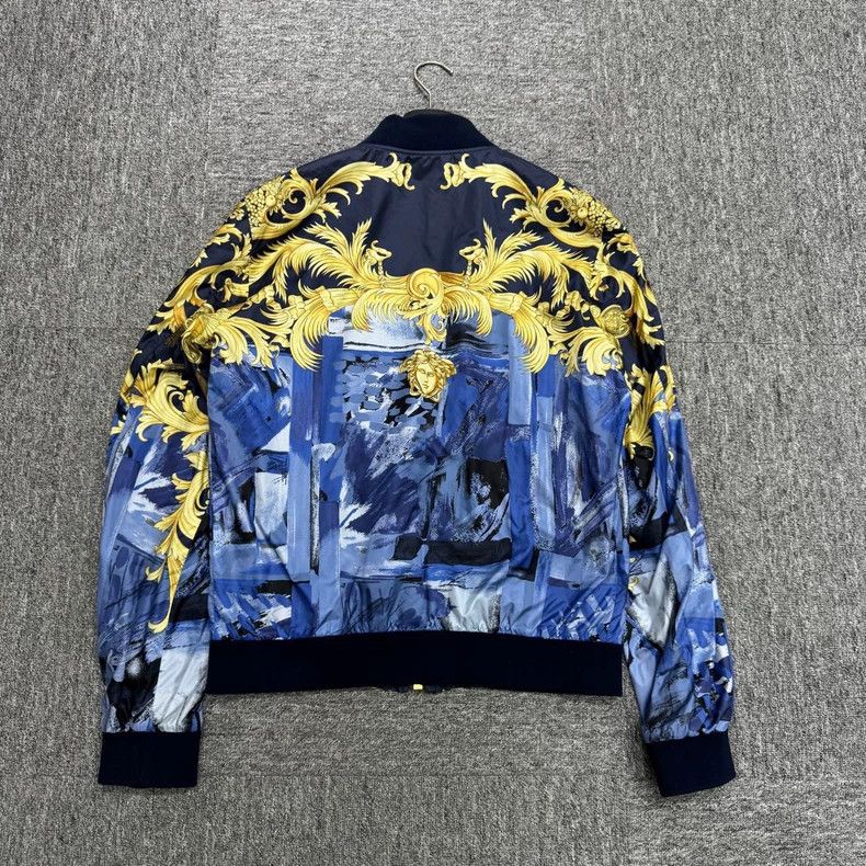 Versace Versace Printed panelled jacket Size US M / EU 48-50 / 2 - 5 Thumbnail