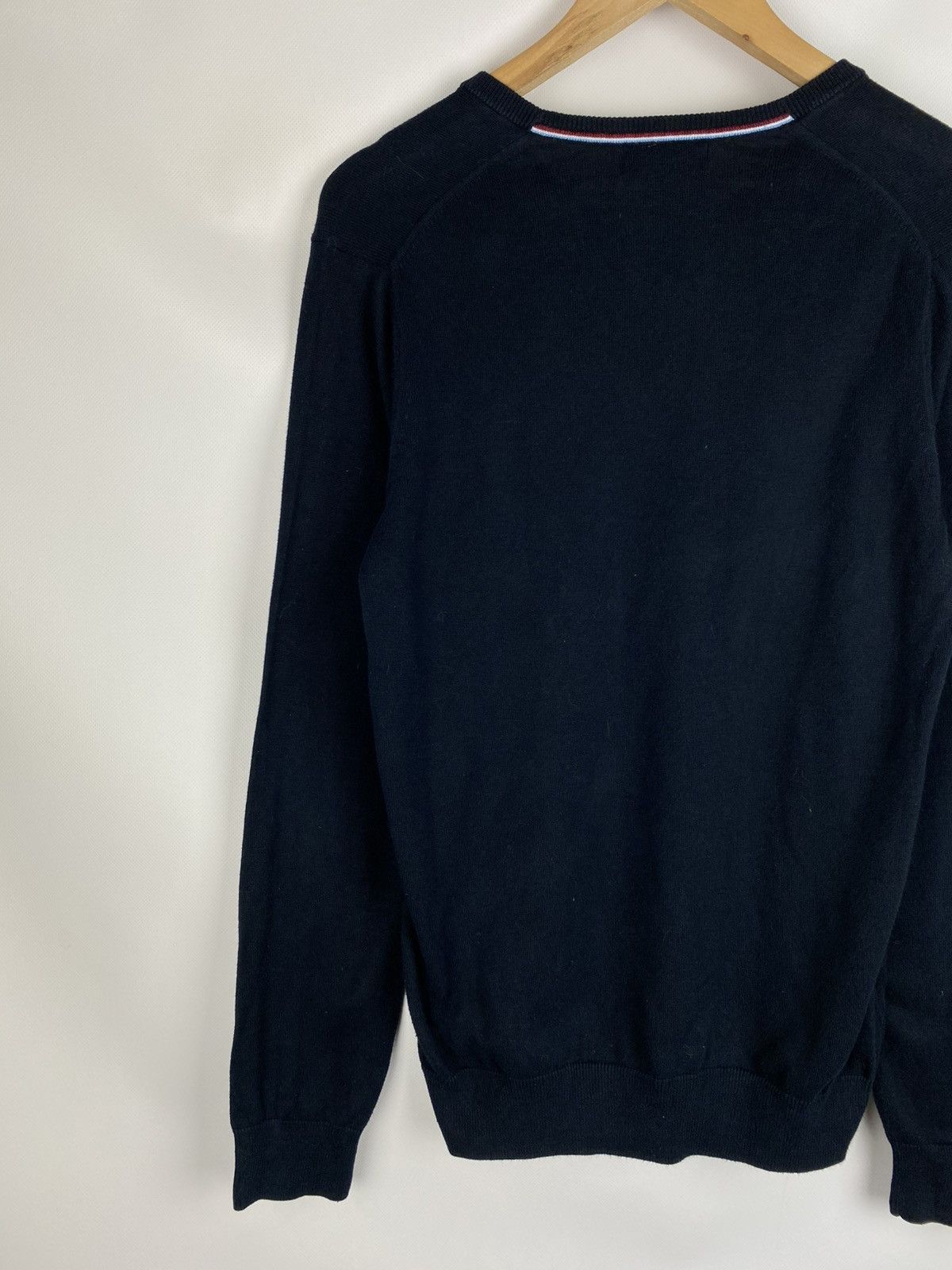 Fred Perry Fred Perry men’s v-neck cotton sweater pullover size S Size US S / EU 44-46 / 1 - 13 Thumbnail