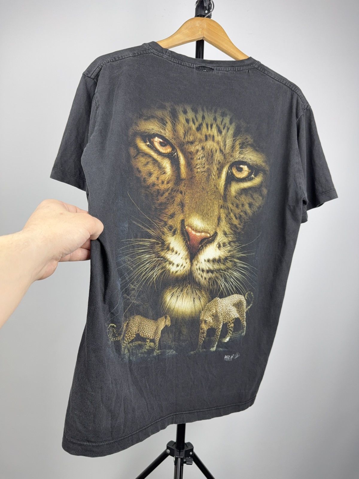 Vintage 00s Y2K Leopard Graphic T Shirt Double Sided Animal Tee Size US L / EU 52-54 / 3 - 16 Thumbnail