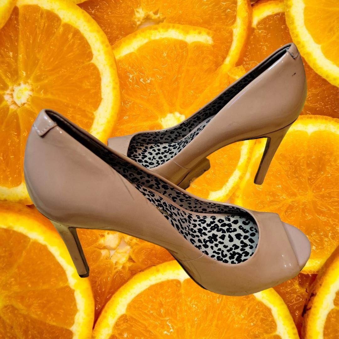 Jessica Simpson Jessica Simpson Tan Open Toe Heels Size 6B Size US 6 / IT 36 - 1 Thumbnail
