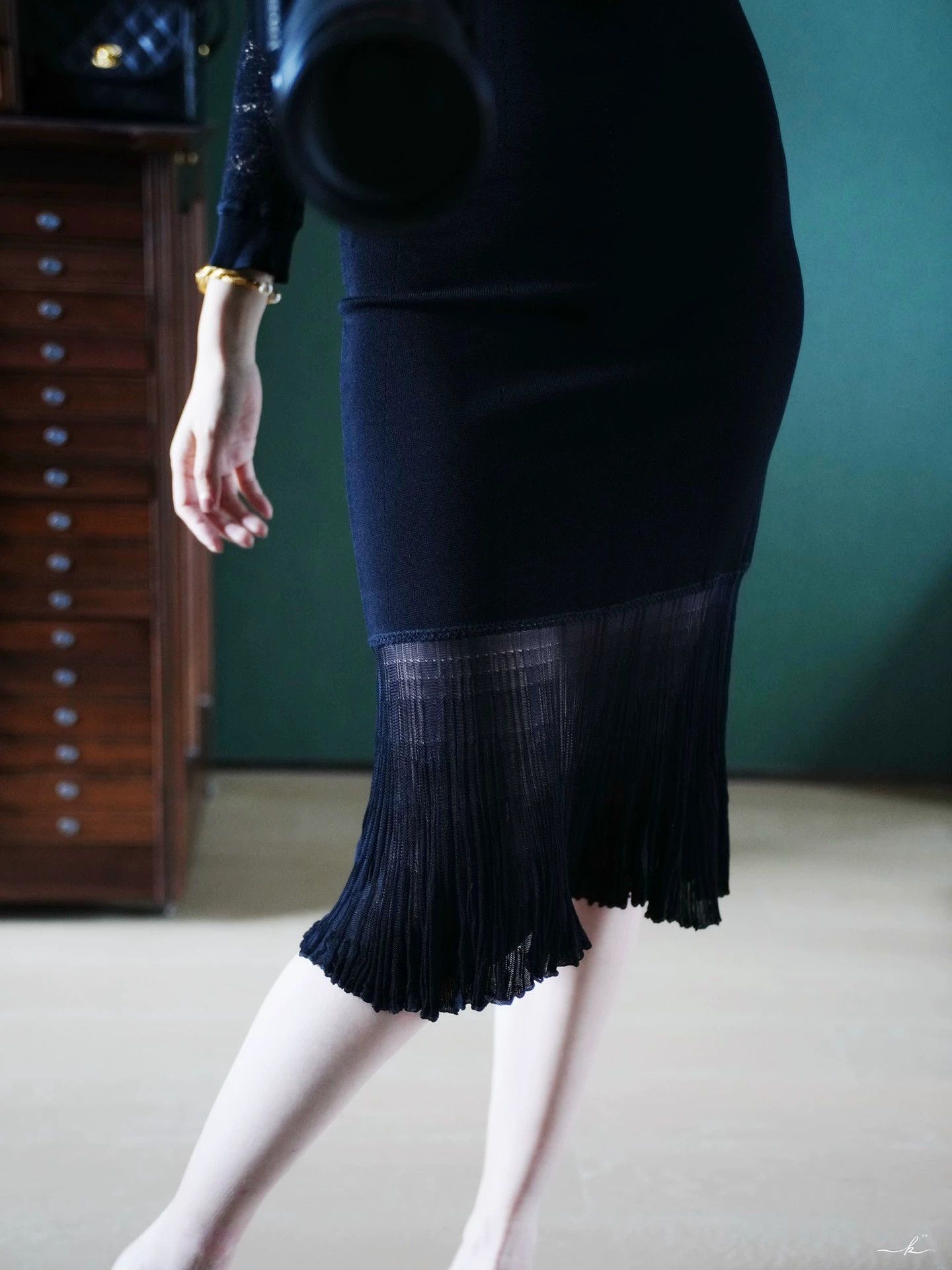 Chanel Chanel Vintage All Black Cowl Neck Bodycon Fishtail Dress Size S / US 4 / IT 40 - 9 Thumbnail