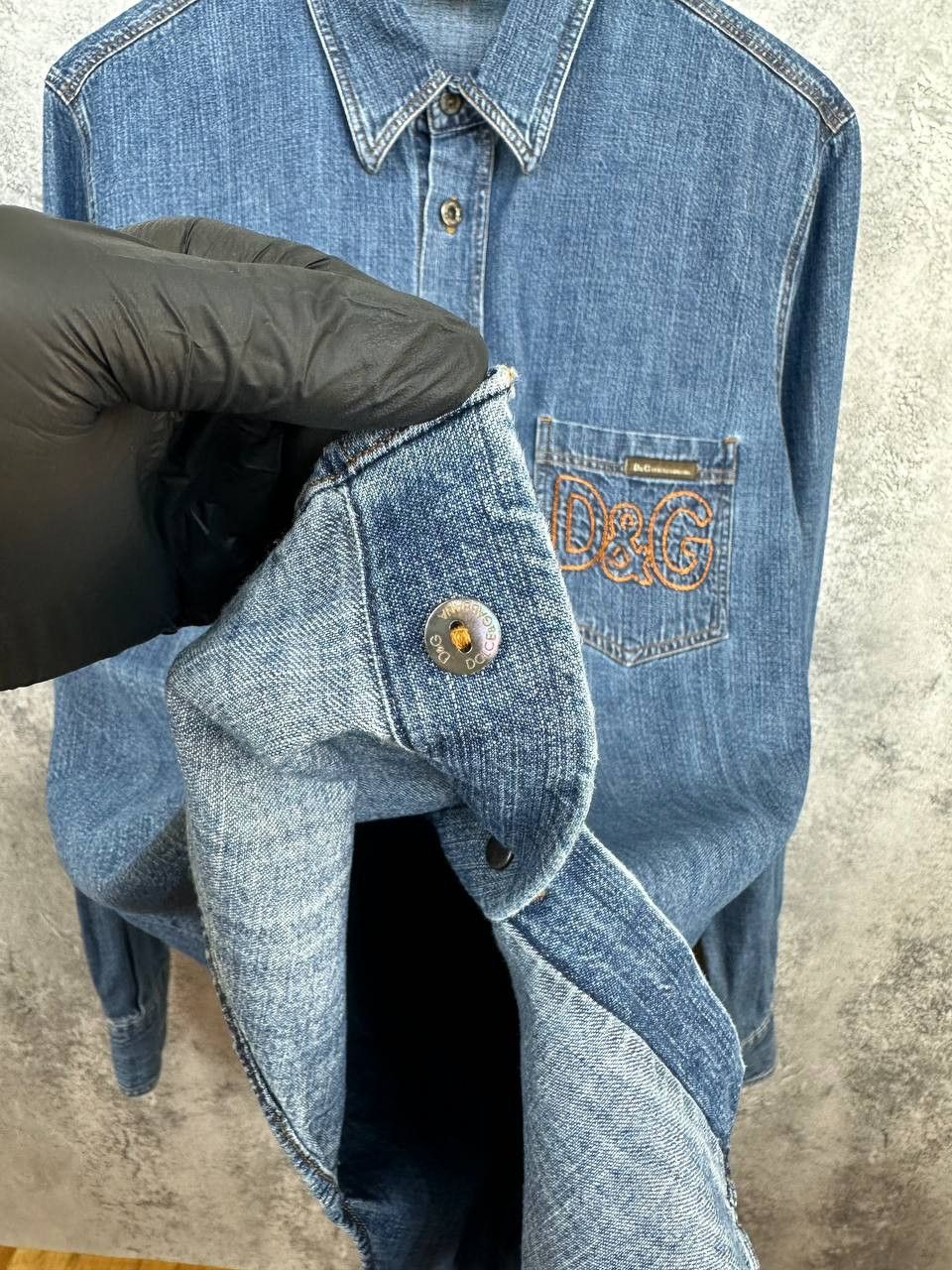 Dolce & Gabbana D&G Dolce & Gabbana Denim Shirt Vintage Logo Pocket Slim Fit Size US L / EU 52-54 / 3 - 14 Thumbnail