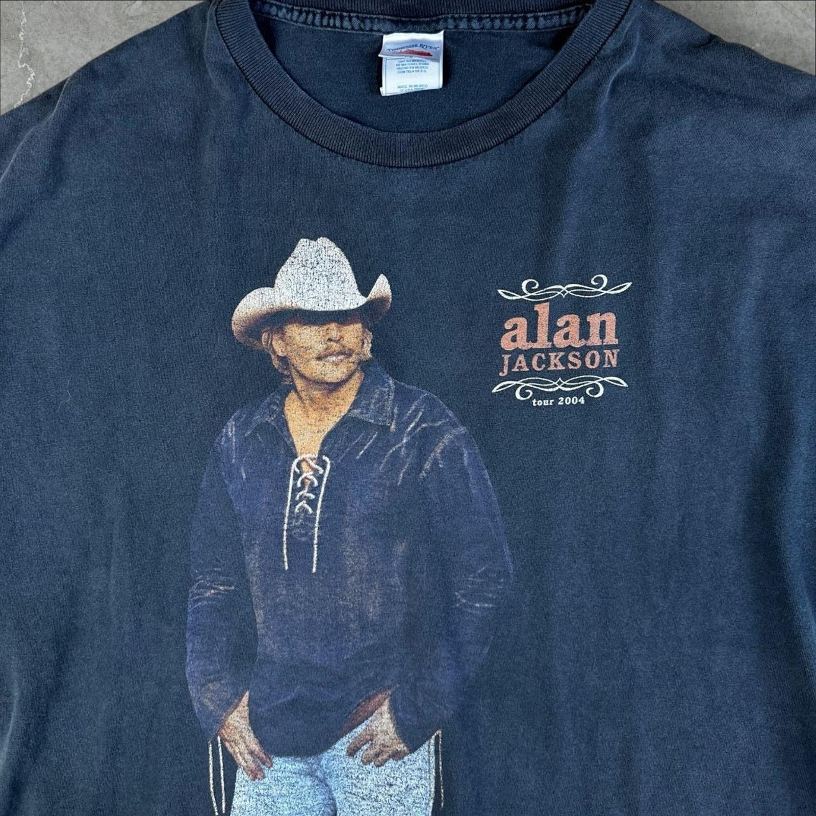 Other Vintage 2004 Alan Jackson Tour Concert Tee Size US XL / EU 56 / 4 - 2 Thumbnail
