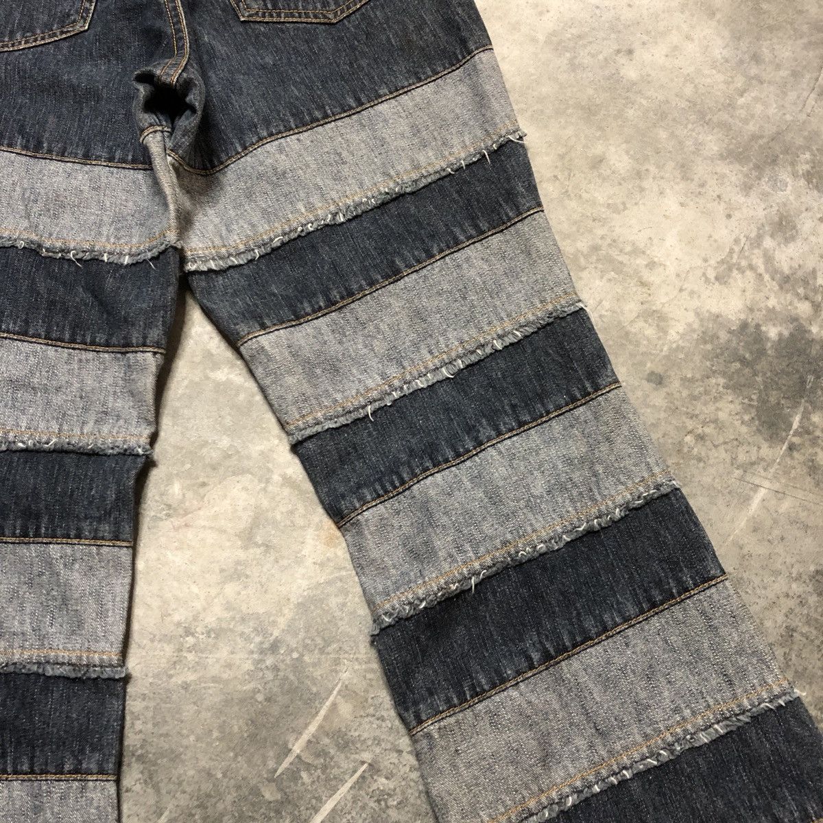 Japanese Brand × Seditionaries Unbranded Flare Jeans Size US 26 / EU 42 - 8 Thumbnail