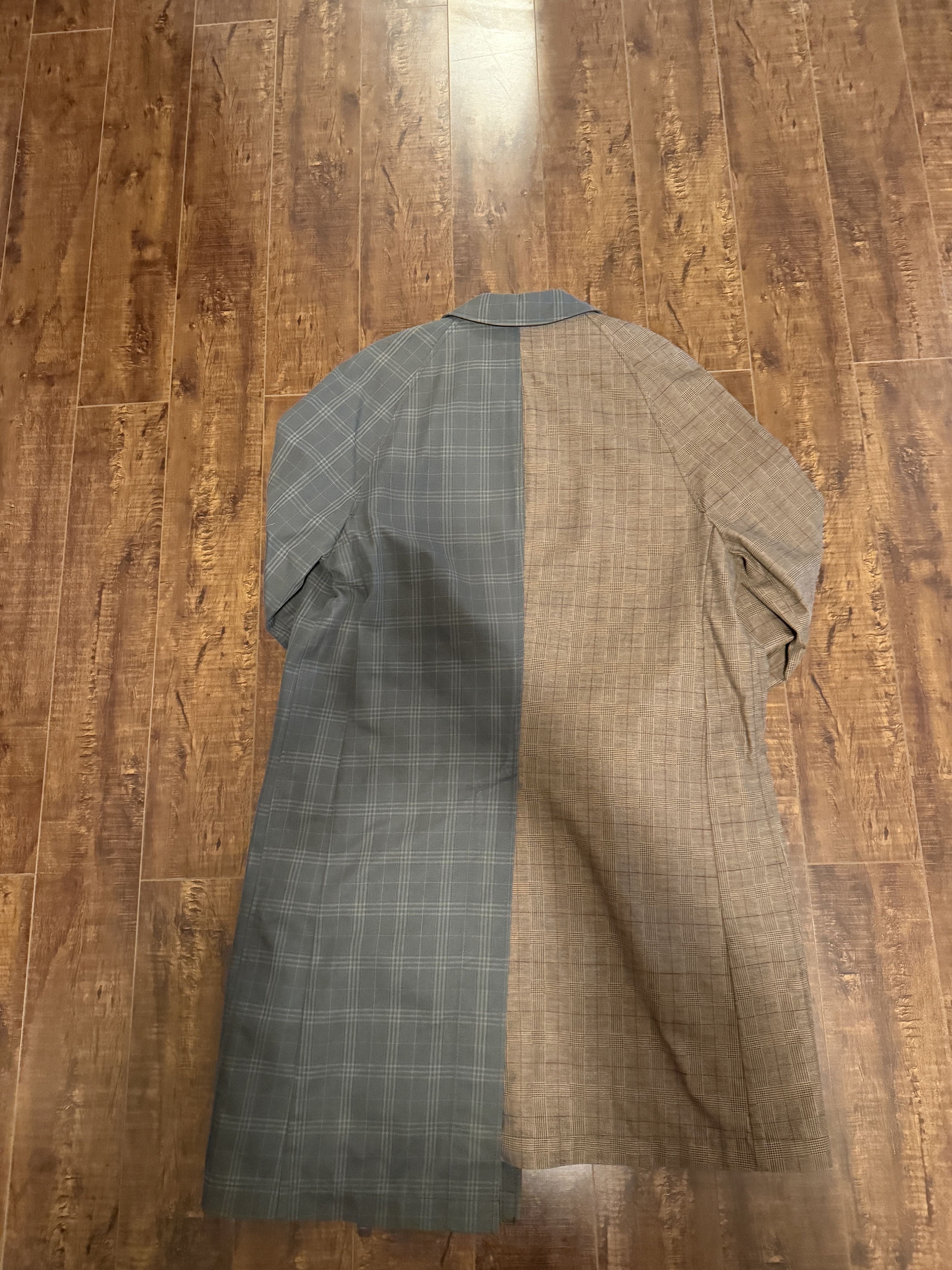 H&M × Maison Margiela × Vintage Margiela x H&M collab docking arymetric coat Size : Small Size US S / EU 44-46 / 1 - 4 Thumbnail