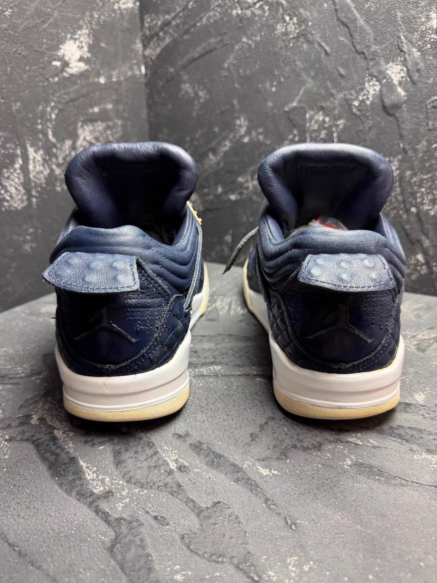 Nike Air Jordan 4 Retro Navy Retro Q10 Size US 9 / EU 42 - 3 Thumbnail