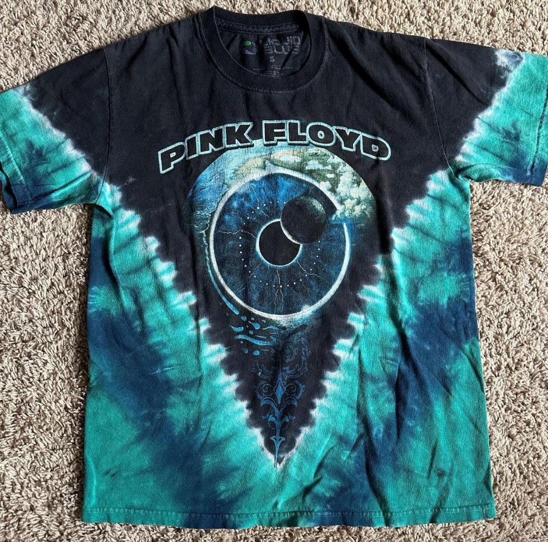 Pink Floyd vintage Pink floyd blue tie- dye band tee runs med no flaws Size US M / EU 48-50 / 2 - 1 Thumbnail