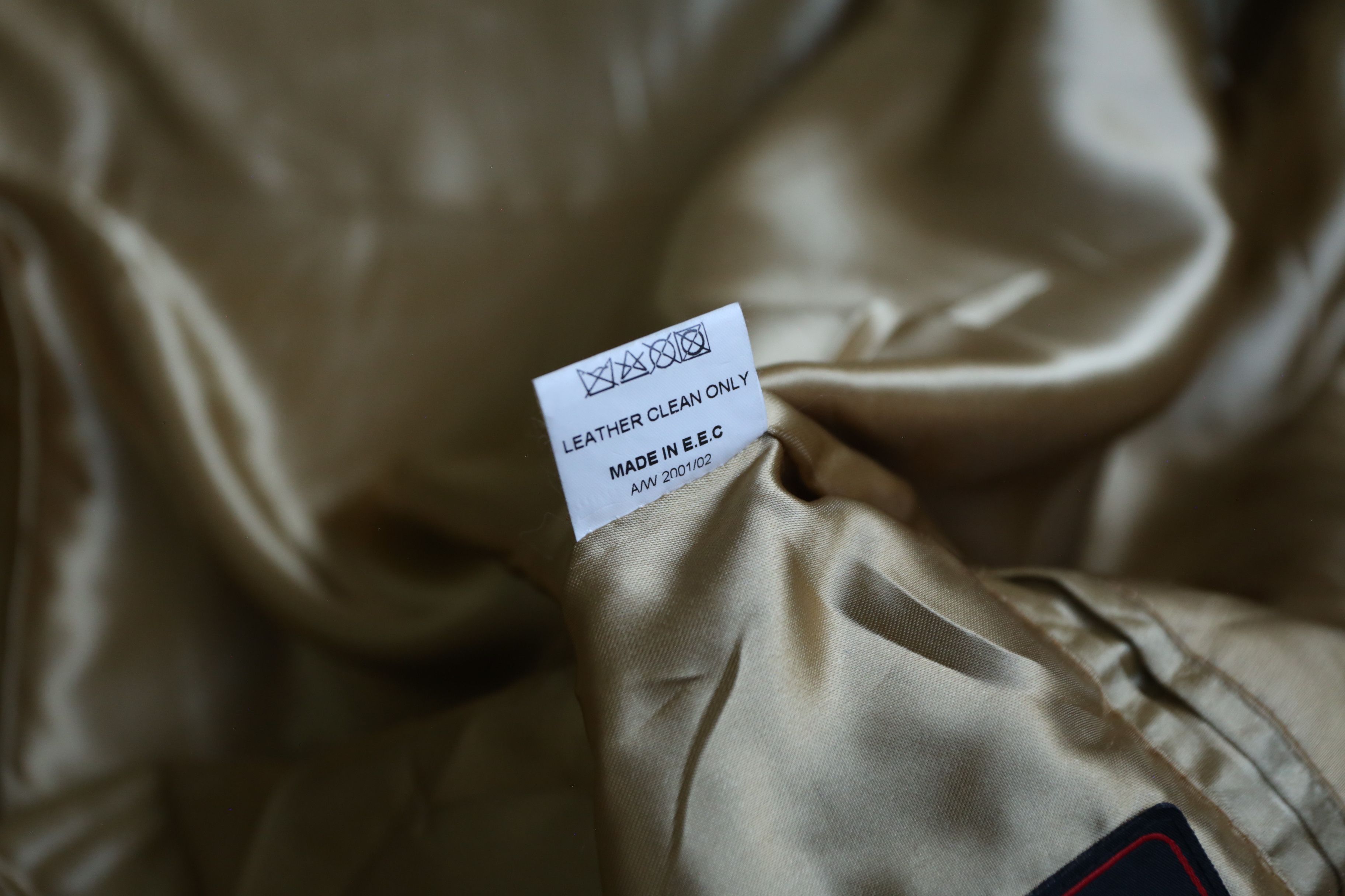 Christophe Lemaire Christophe Lemaire - F/W 01-02 - Leather Bomber Size US L / EU 52-54 / 3 - 10 Thumbnail